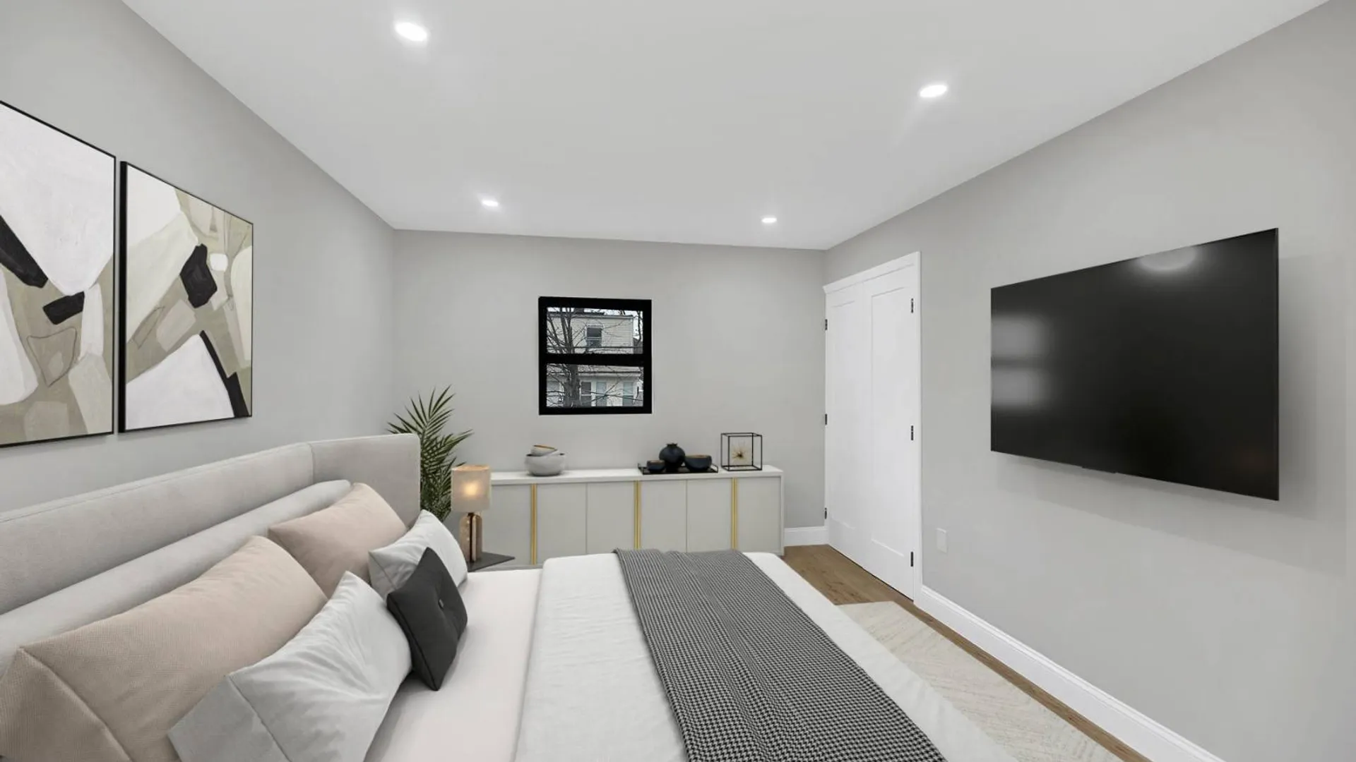 Property at 1242 east 100 street, brooklyn, NY 11236 2