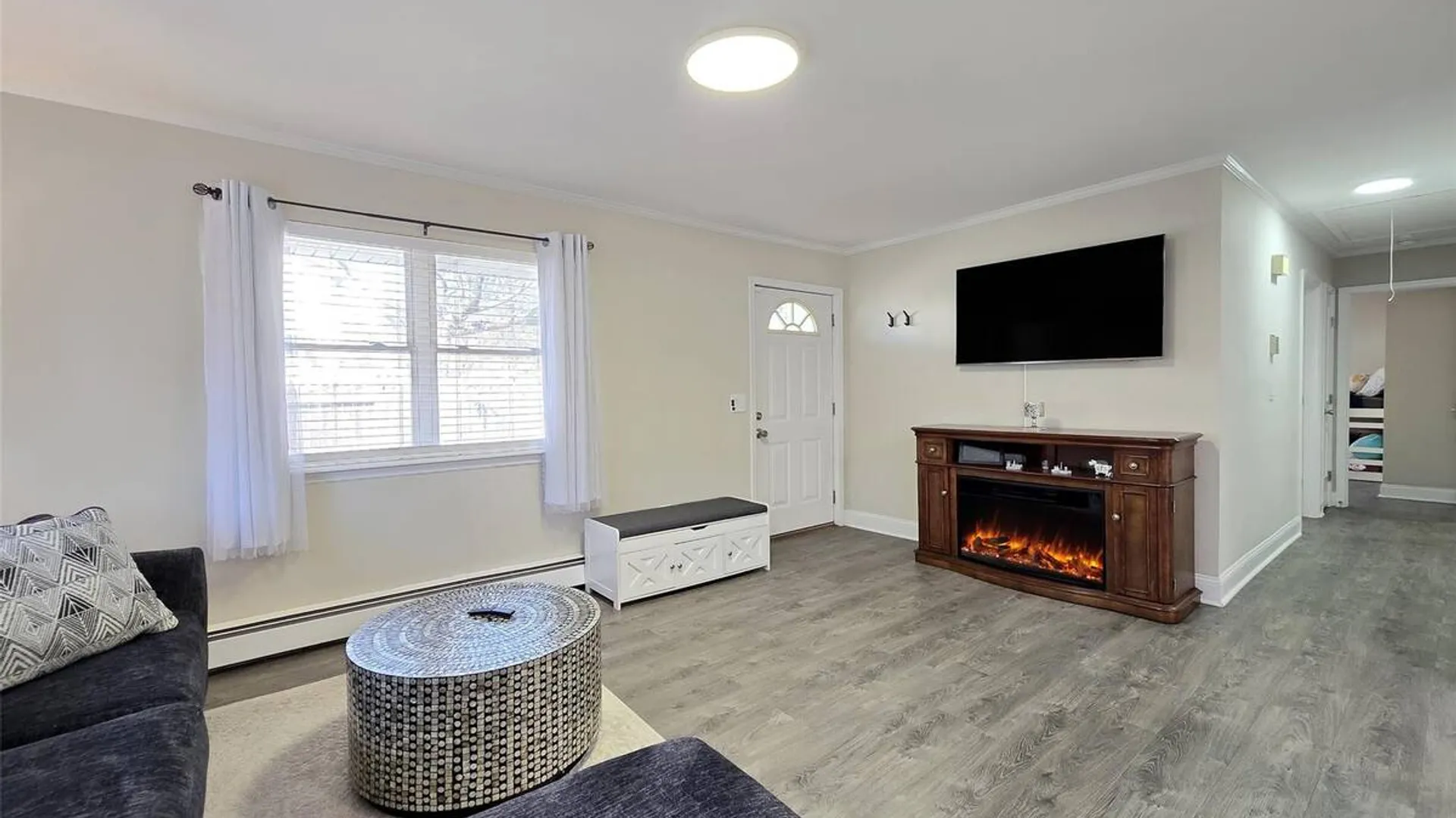 Property at 325 Dunton Avenue, East Patchogue, NY 11772 5