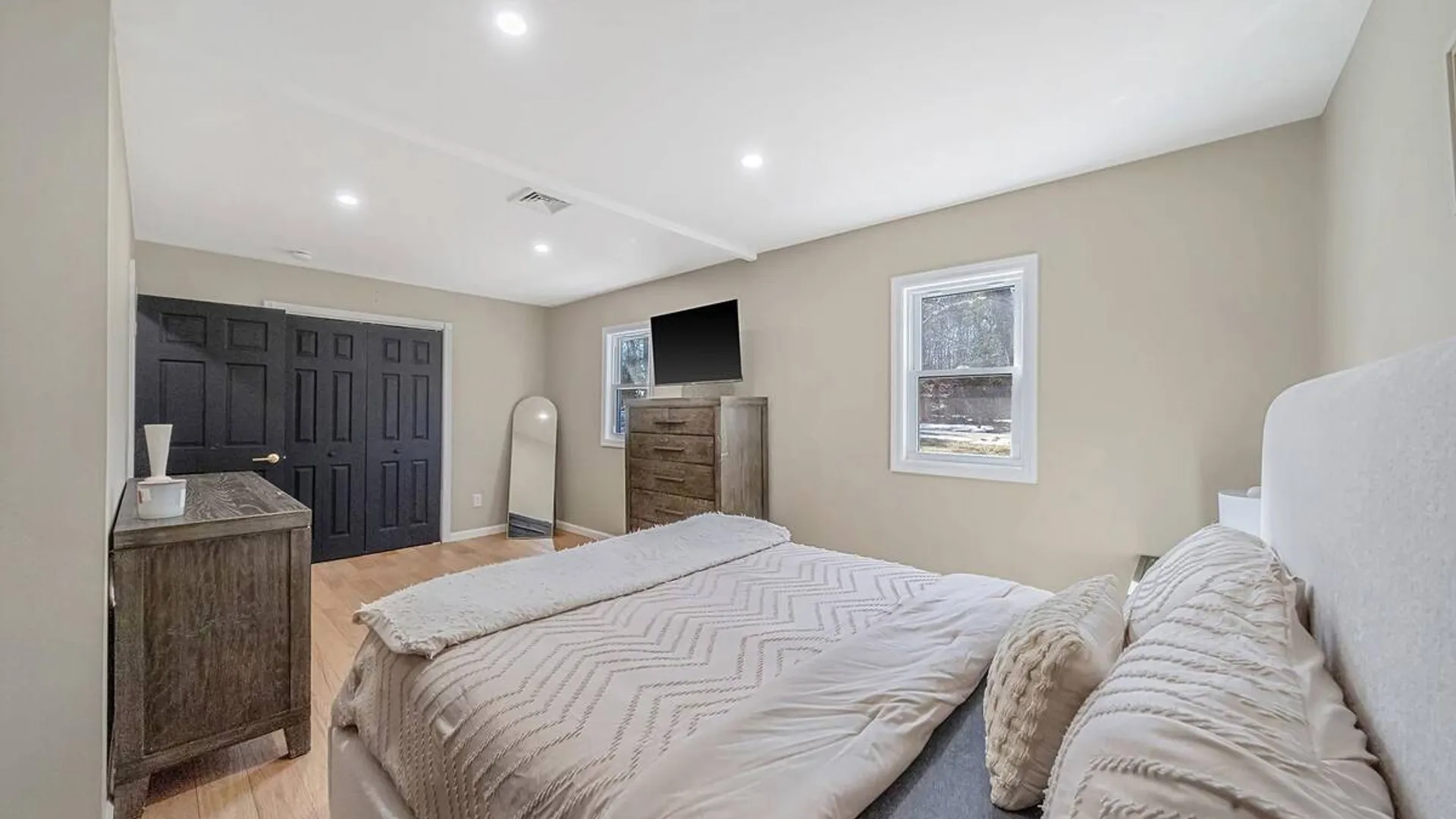 Property at 17 Fairway Drive, Manorville, NY 11949 19