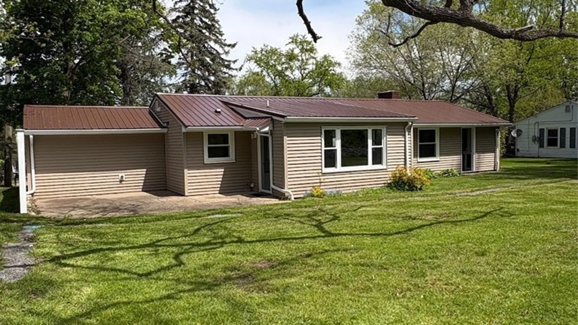 Property at 896 Hillside Drive, Lewiston, NY 14092 3