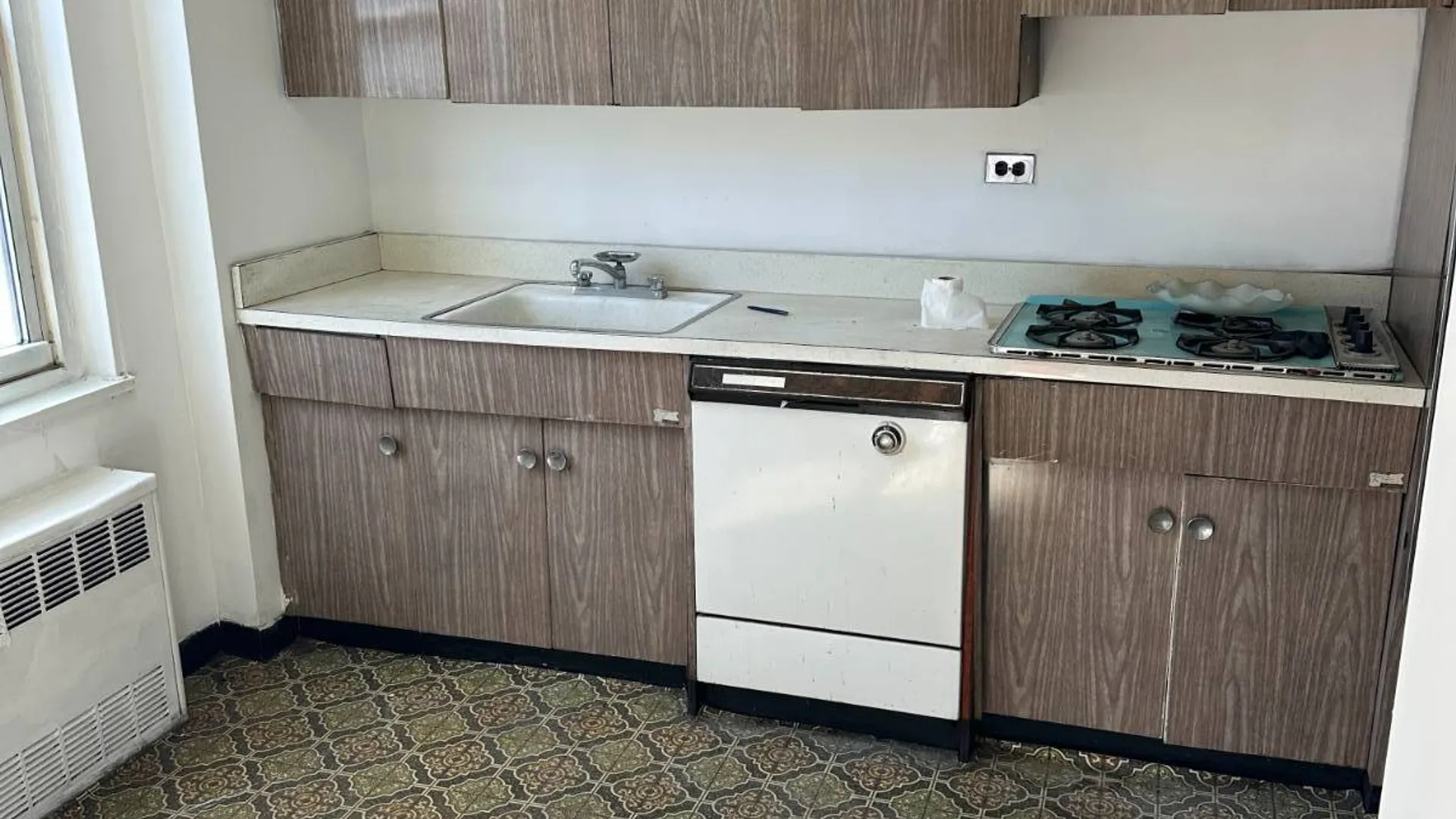 Property at 3215 Avenue H, Brooklyn, NY 11210 29