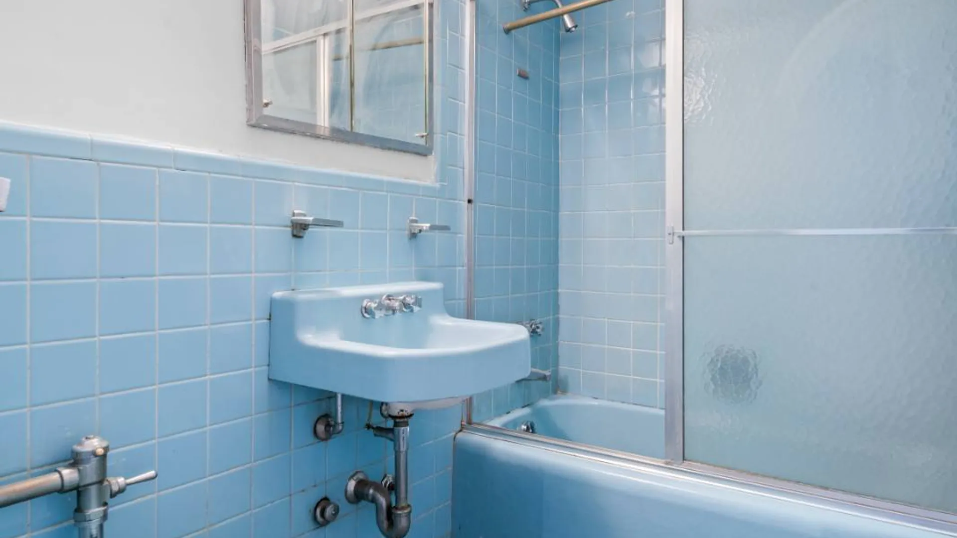 Property at 3215 Avenue H, Brooklyn, NY 11210 36
