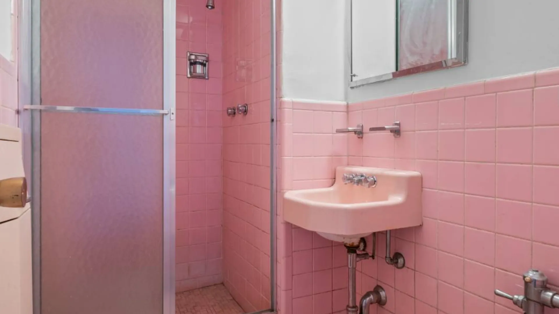 Property at 3215 Avenue H, Brooklyn, NY 11210 43