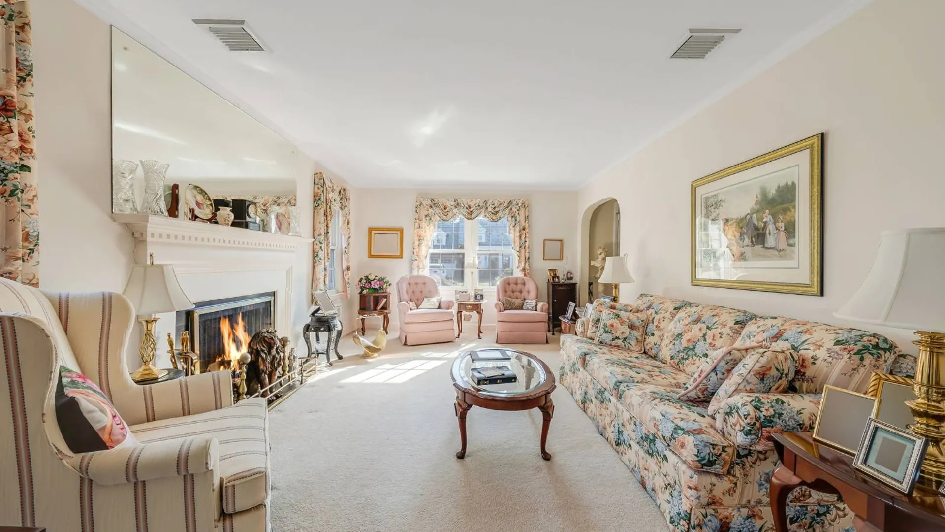 Property at 15 Seeley Ct, Malverne, NY 11565 12