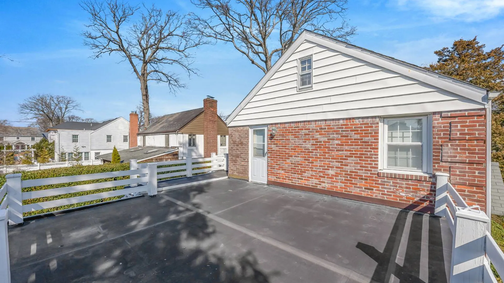 Property at 15 Seeley Ct, Malverne, NY 11565 30