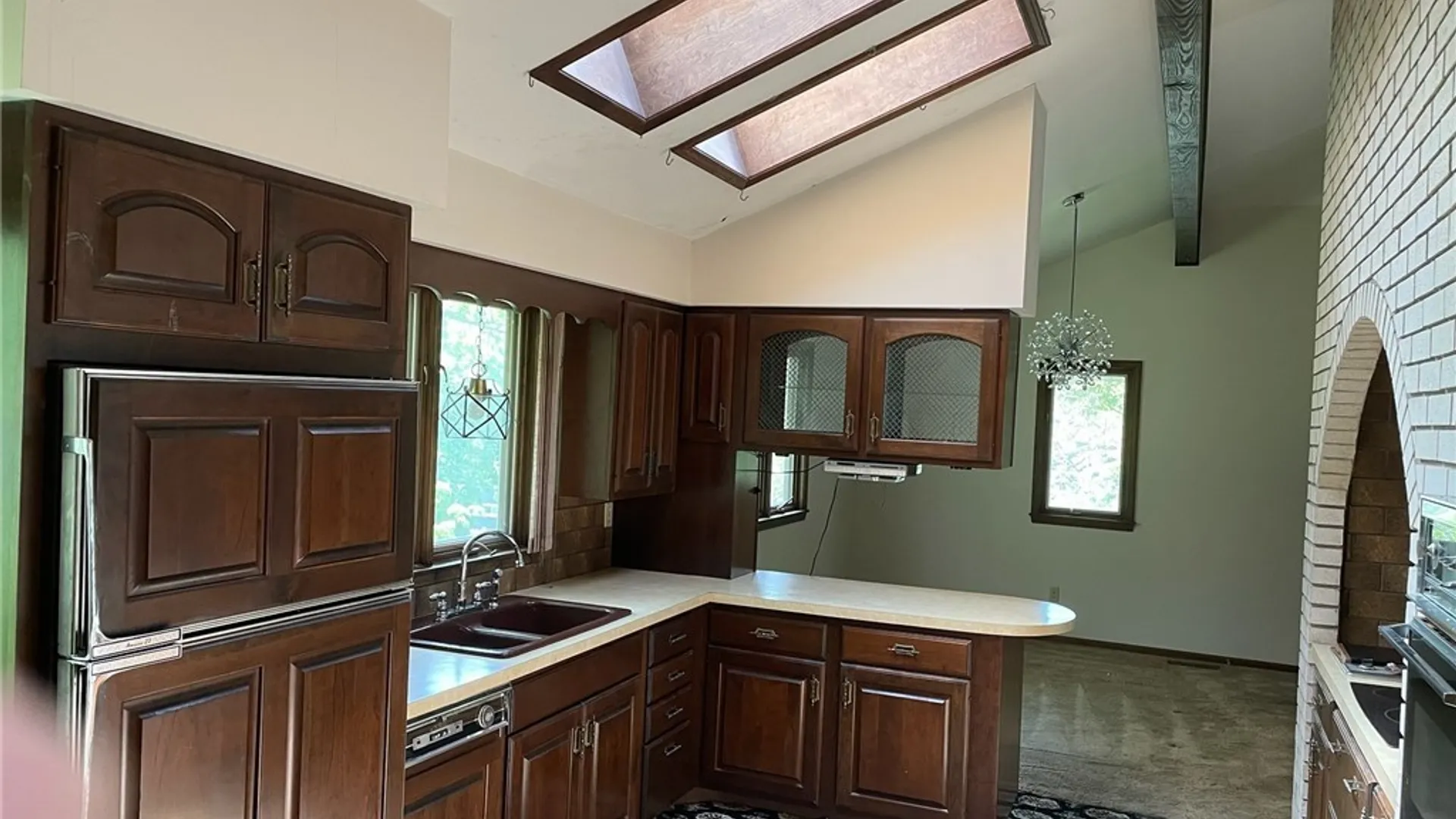 Property at 517 Hatherleigh Drive, Geddes, NY 13209 6