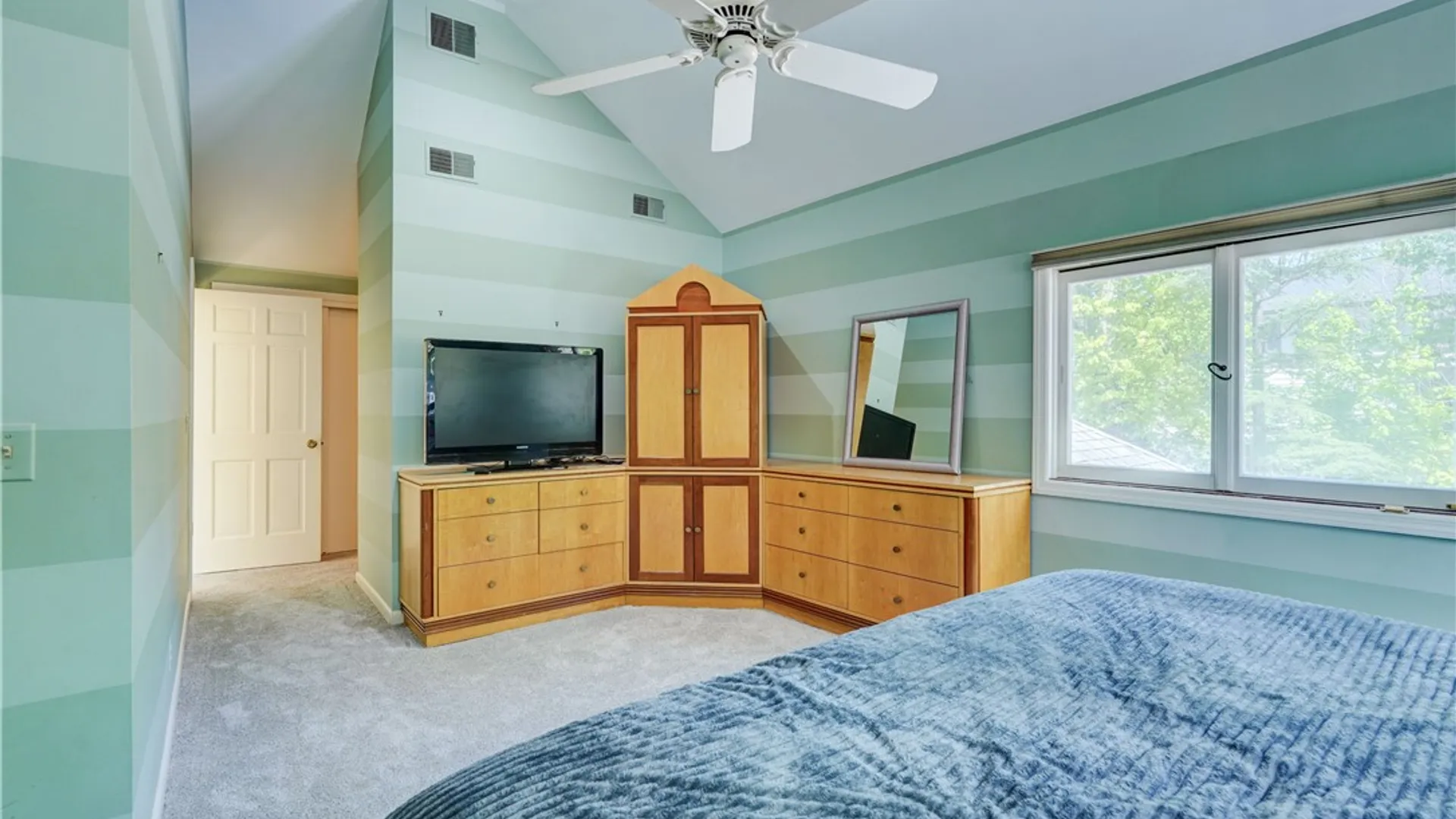 Property at 157 Jefferson Road, Pittsford, NY 14534 40