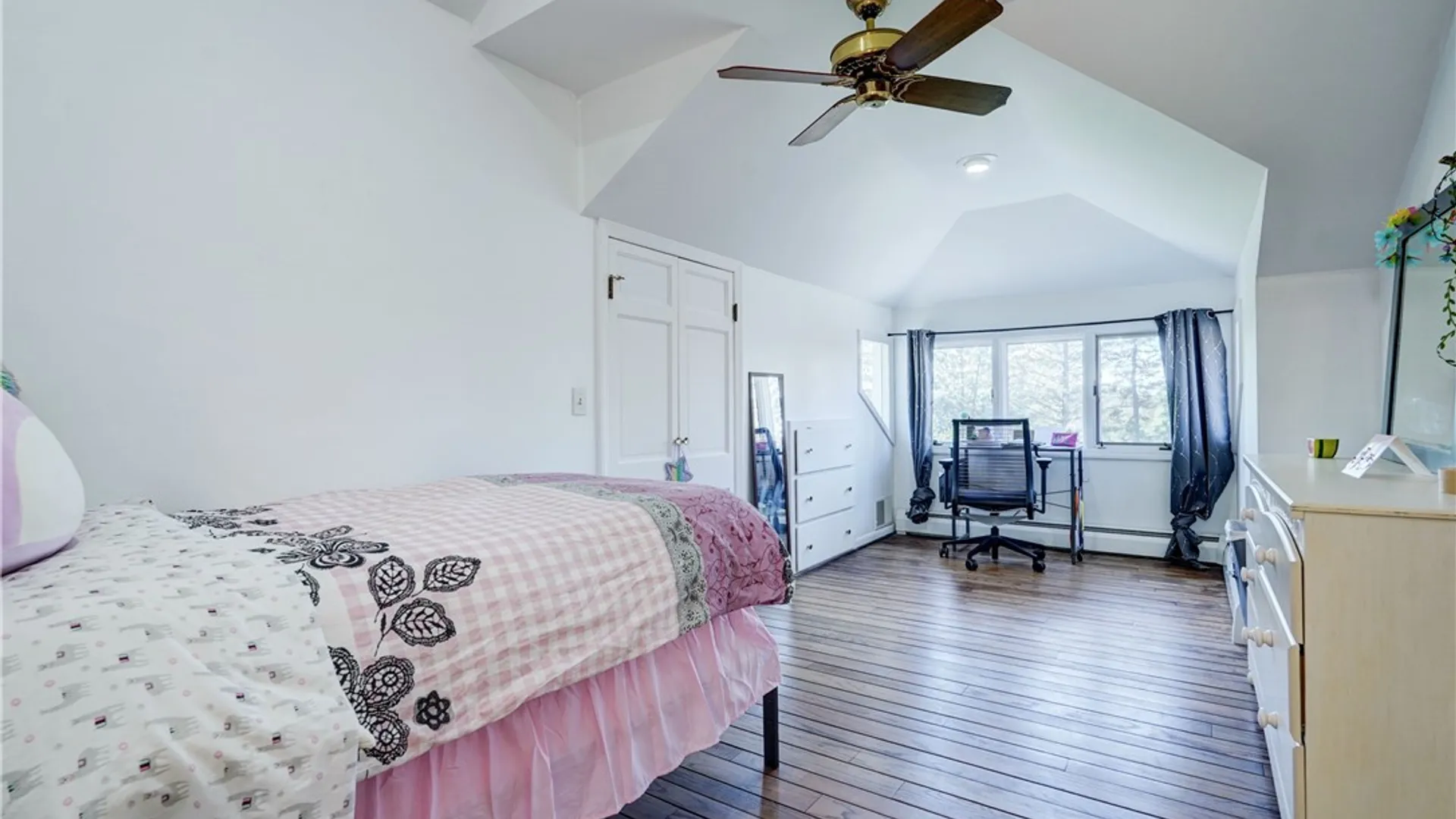 Property at 157 Jefferson Road, Pittsford, NY 14534 46