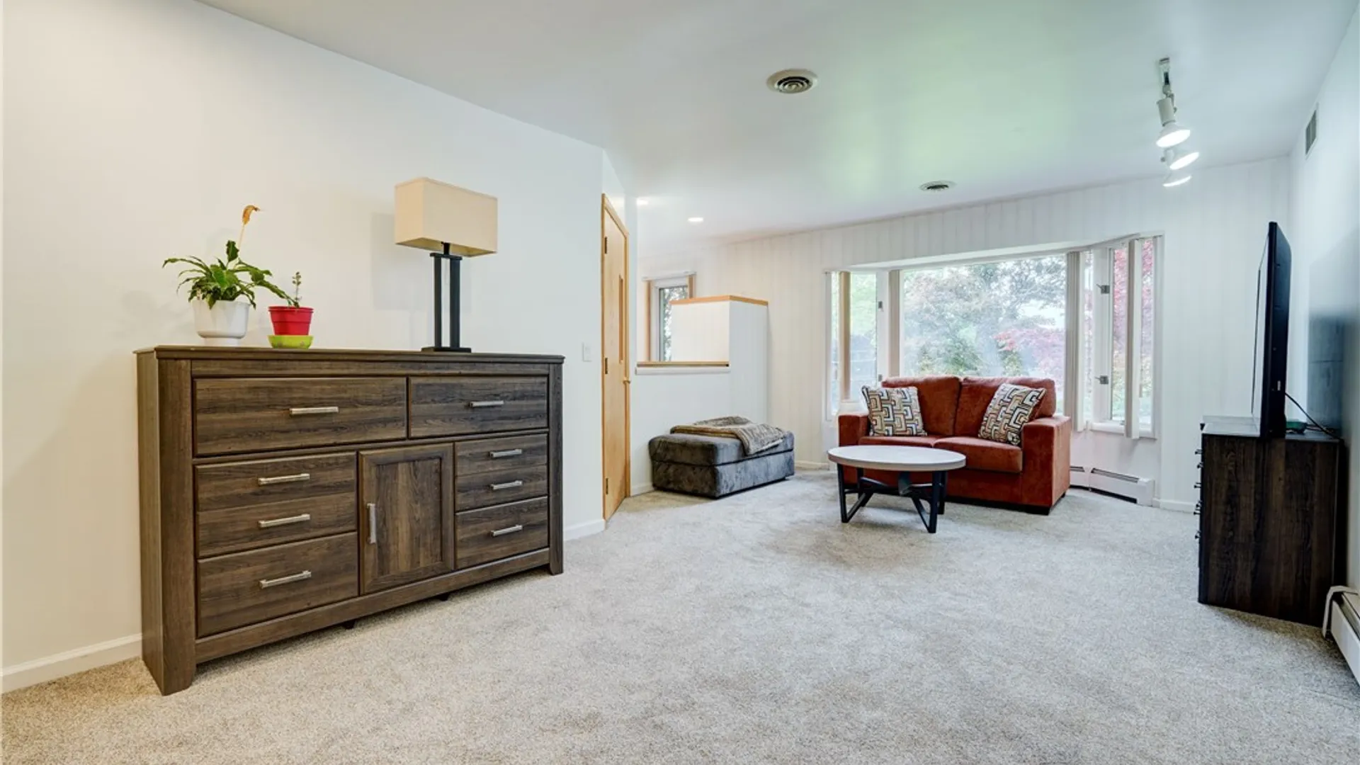 Property at 157 W Jefferson Road, Pittsford, NY 14534 50