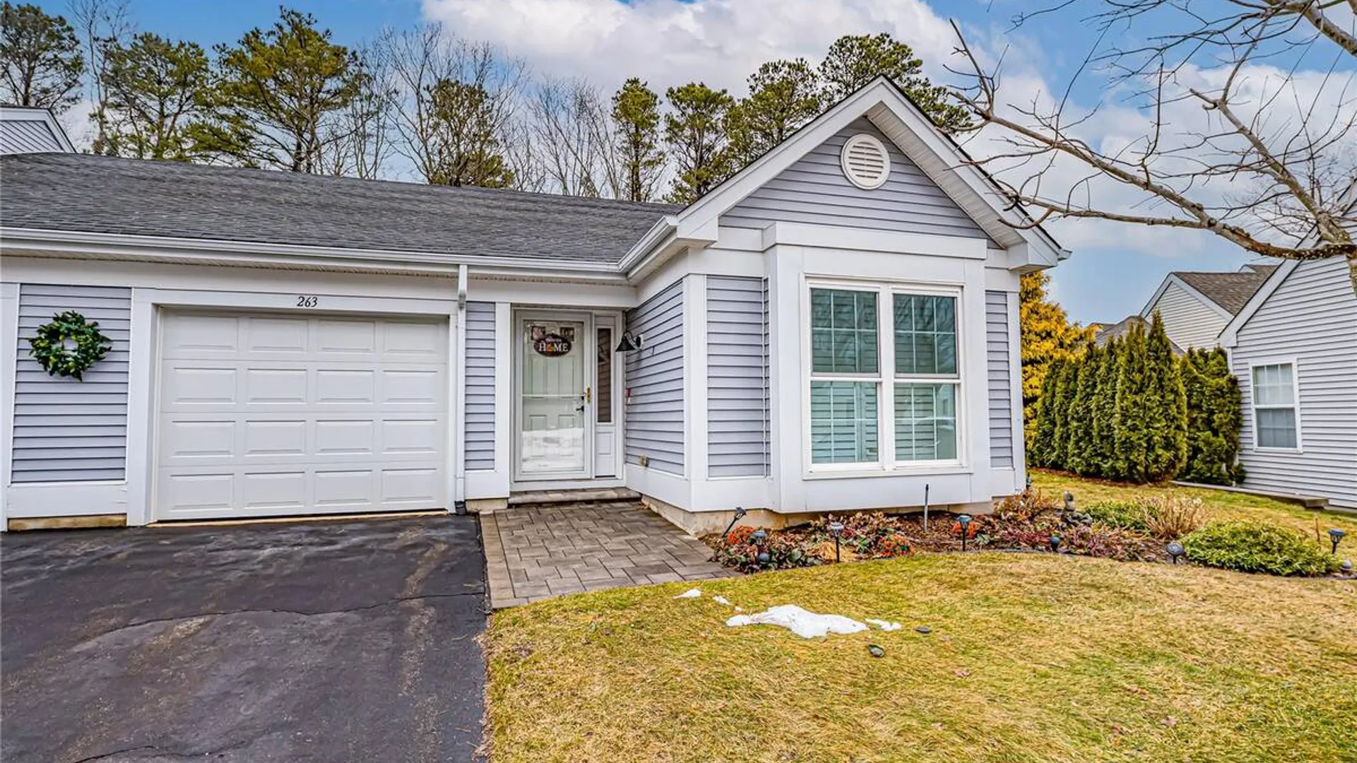 Property at 263 Glen Drive, Ridge, NY 11961 3