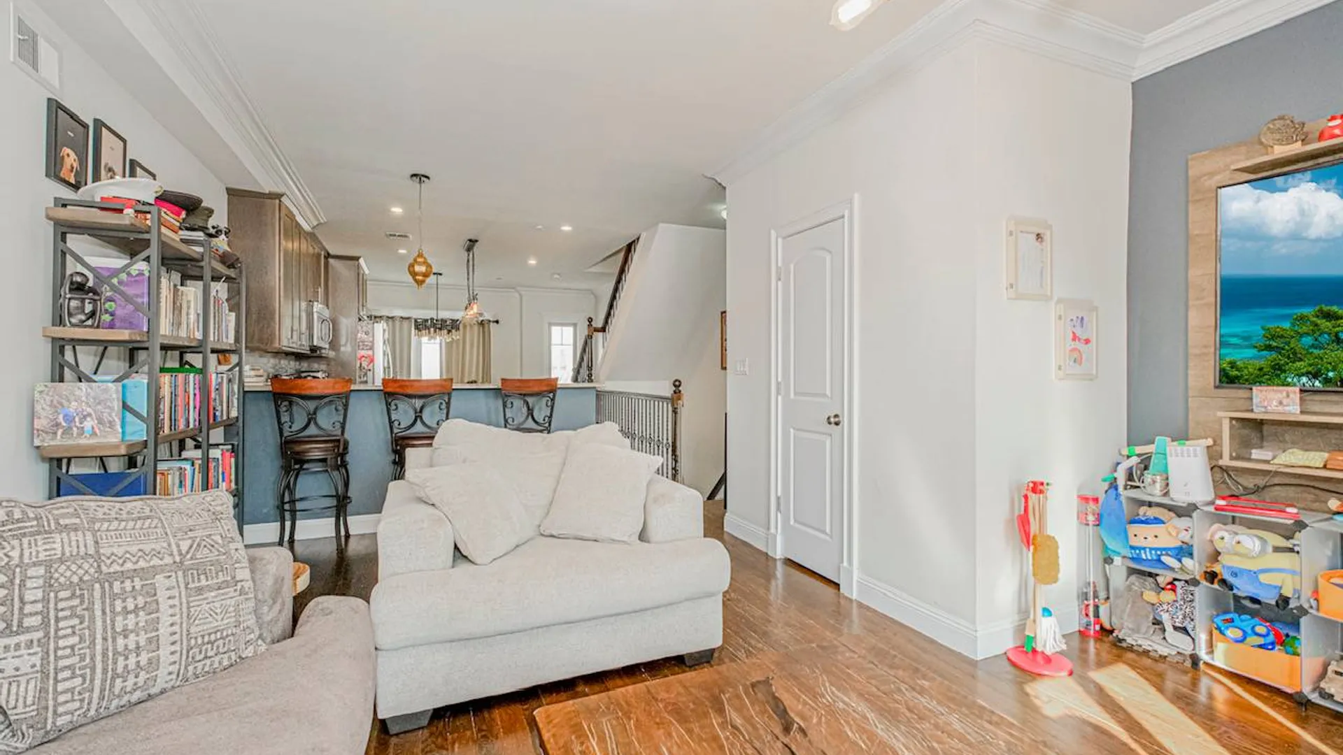 Property at 152 Roman Avenue, Staten Island NY, NY 10314 3