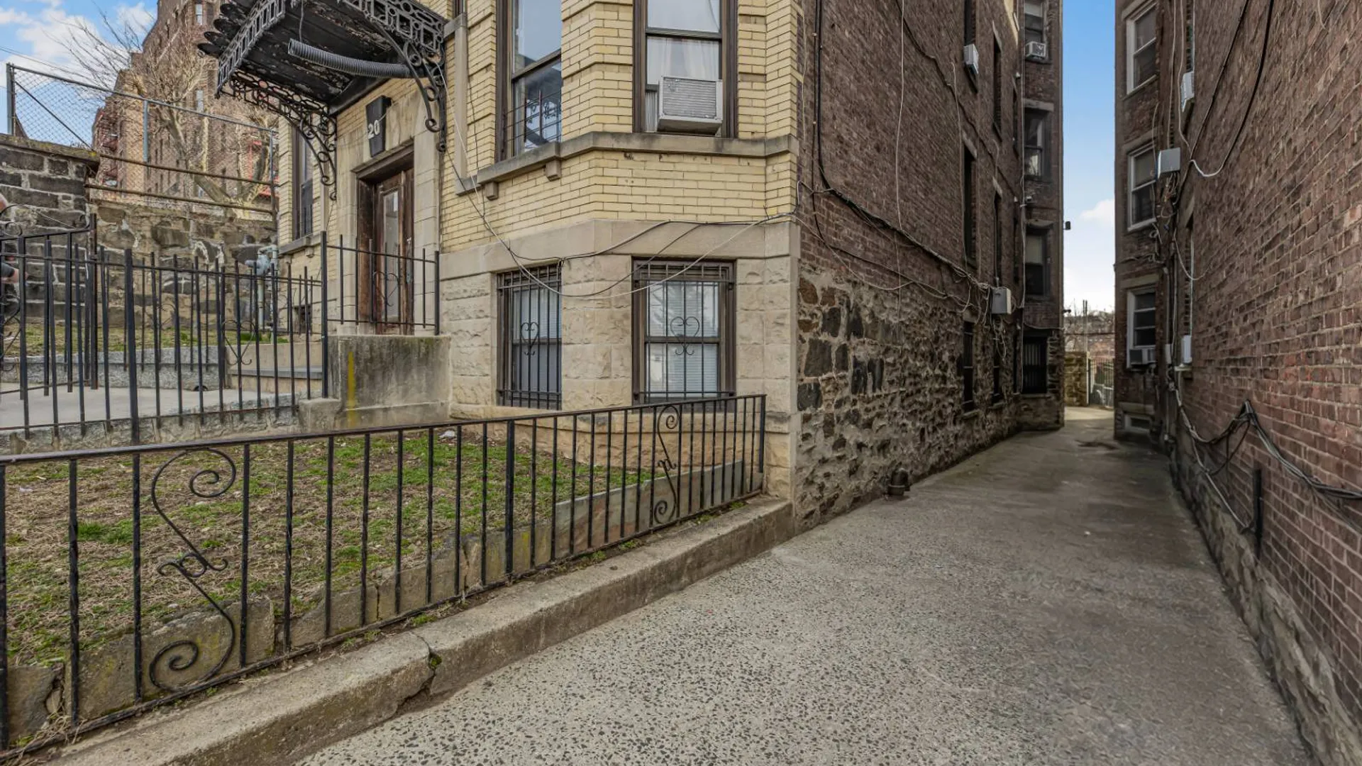 Property at 20 Locust Hill Ave, Yonkers, NY 10701 25