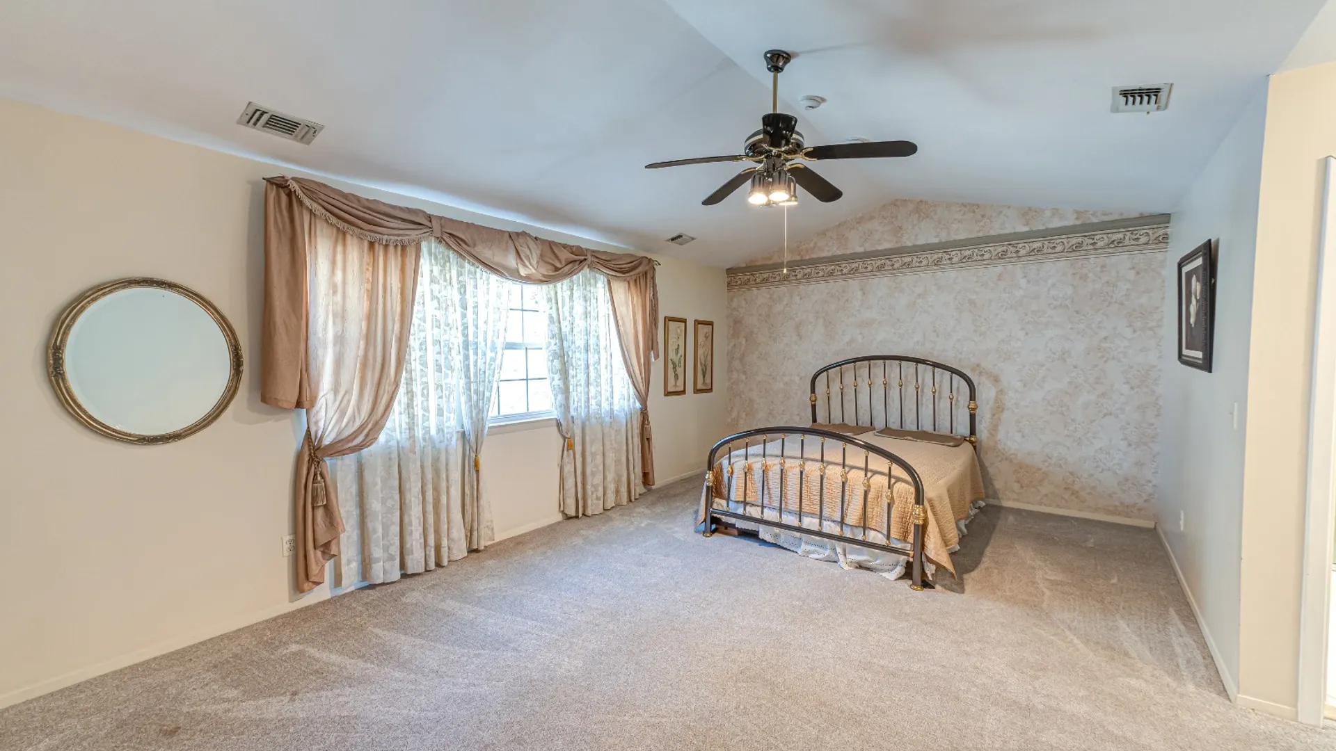 Property at 210 Erik Drive, East Setauket, NY 11733 14