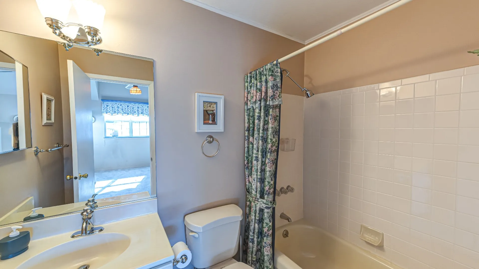 Property at 210 Erik Drive, East Setauket, NY 11733 22