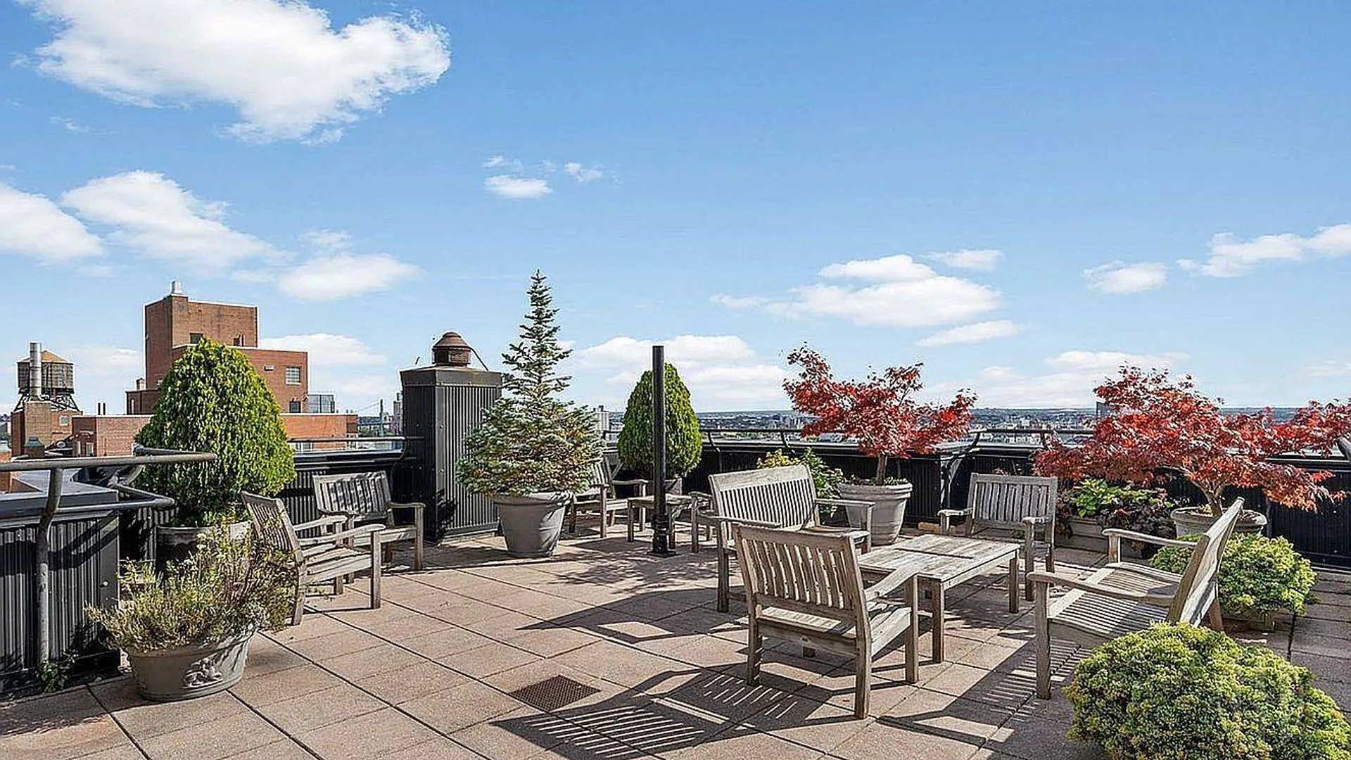 Property at 45 East End Avenue, New York, NY 10028 19