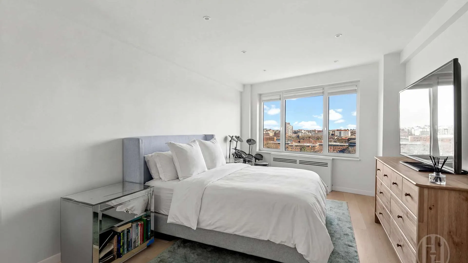 Property at 45 East End Avenue, New York, NY 10028 9