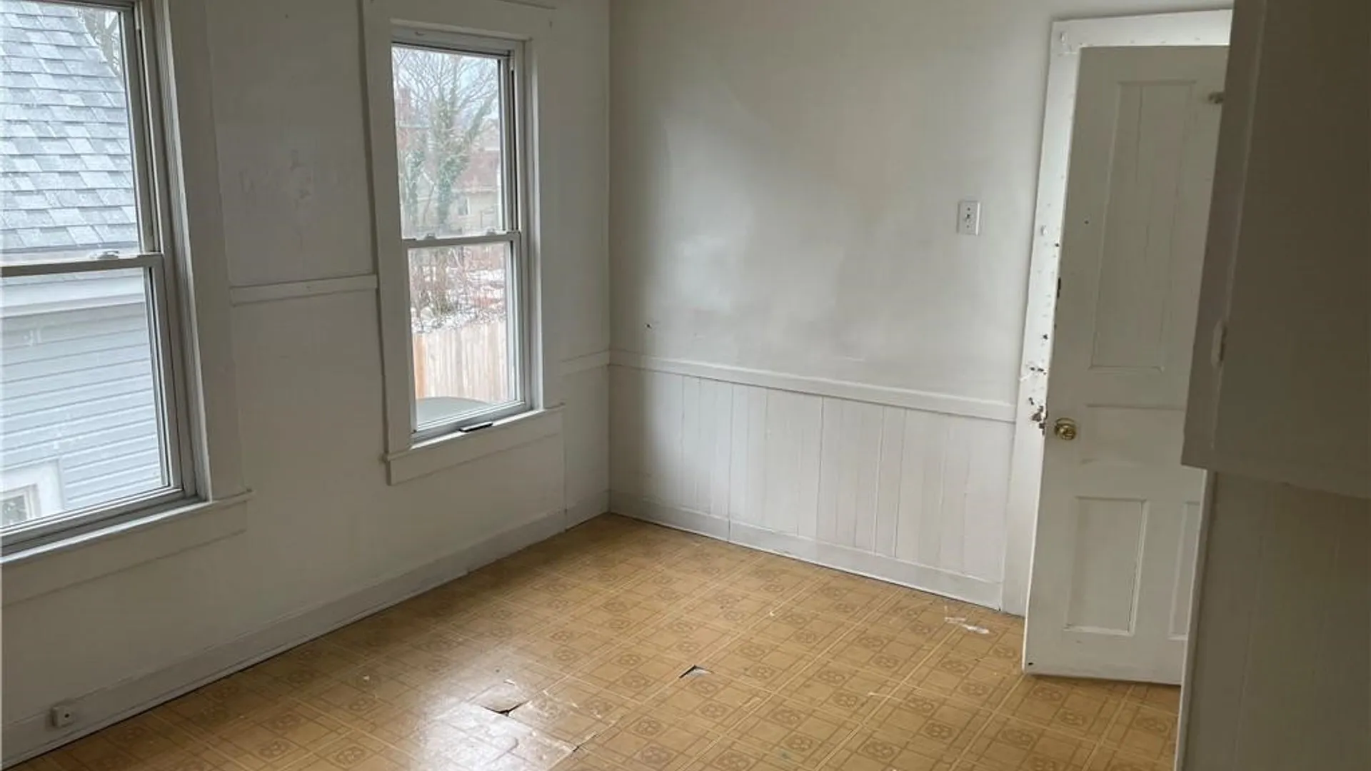 Property at 226 Longnecker Street, Buffalo, NY 14206 14