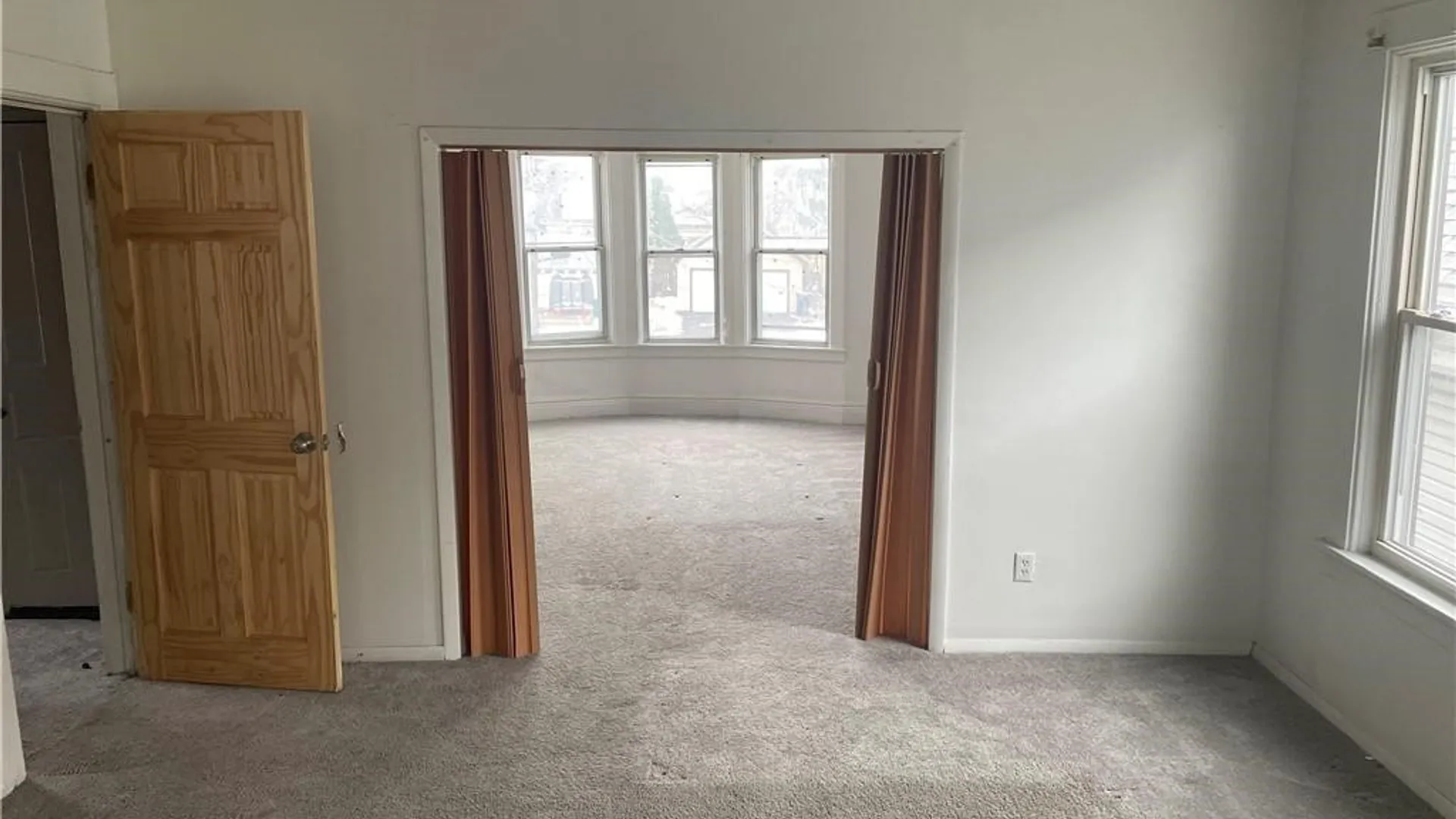 Property at 226 Longnecker Street, Buffalo, NY 14206 2