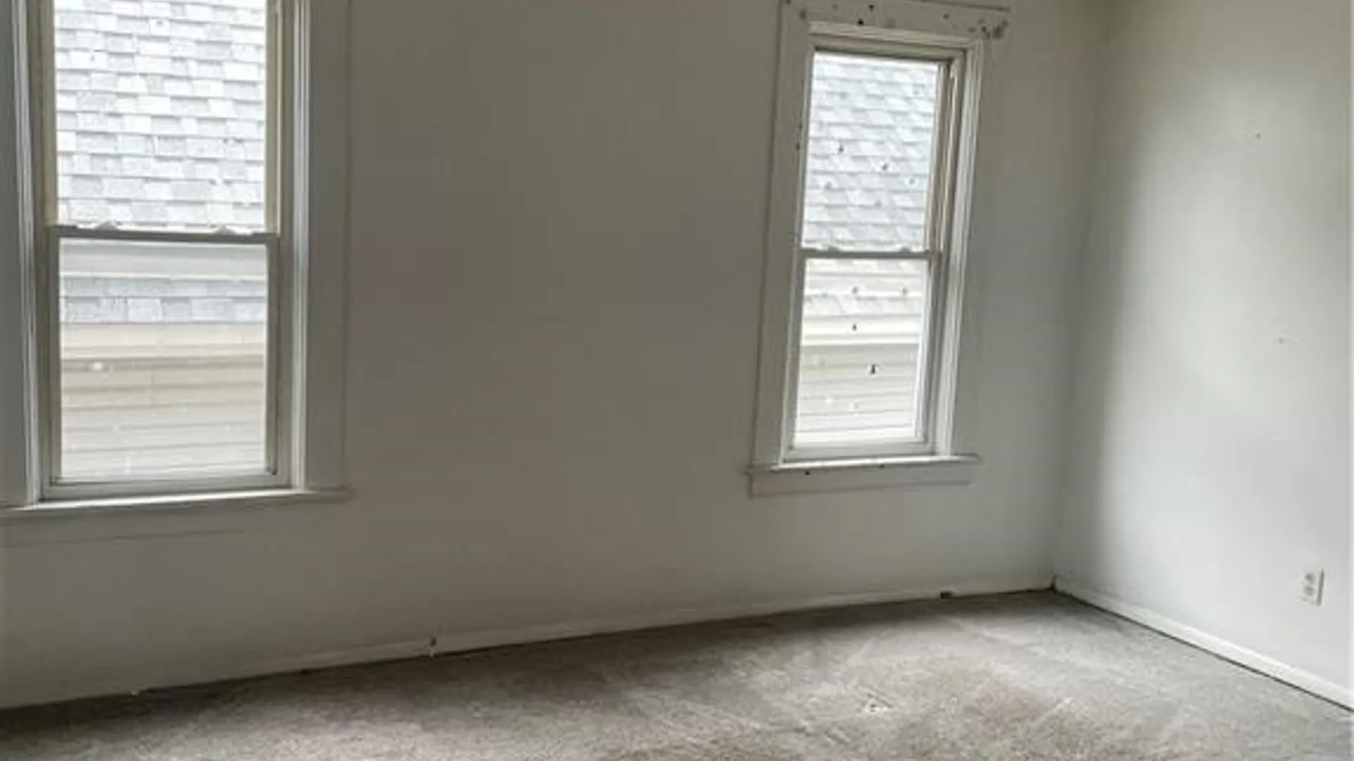 Property at 226 Longnecker Street, Buffalo, NY 14206 6