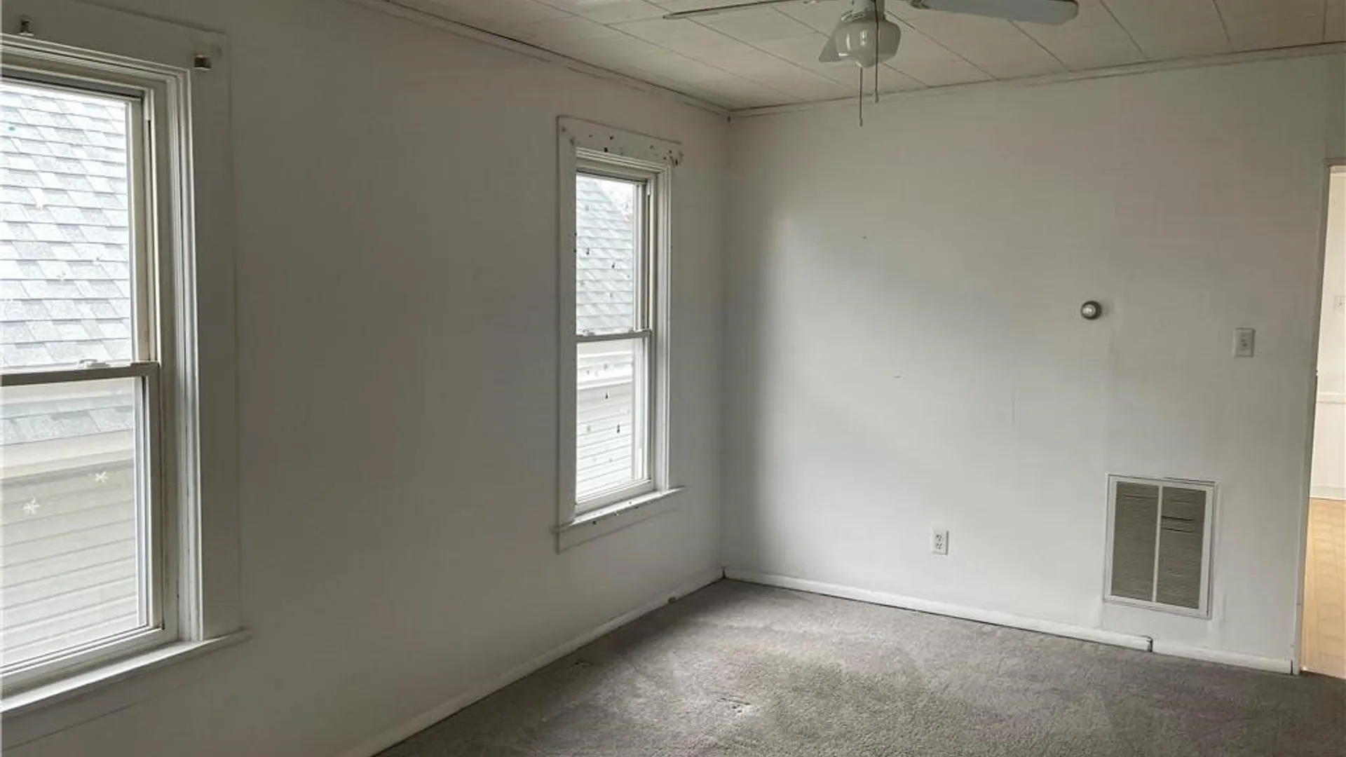 Property at 226 Longnecker Street, Buffalo, NY 14206 7