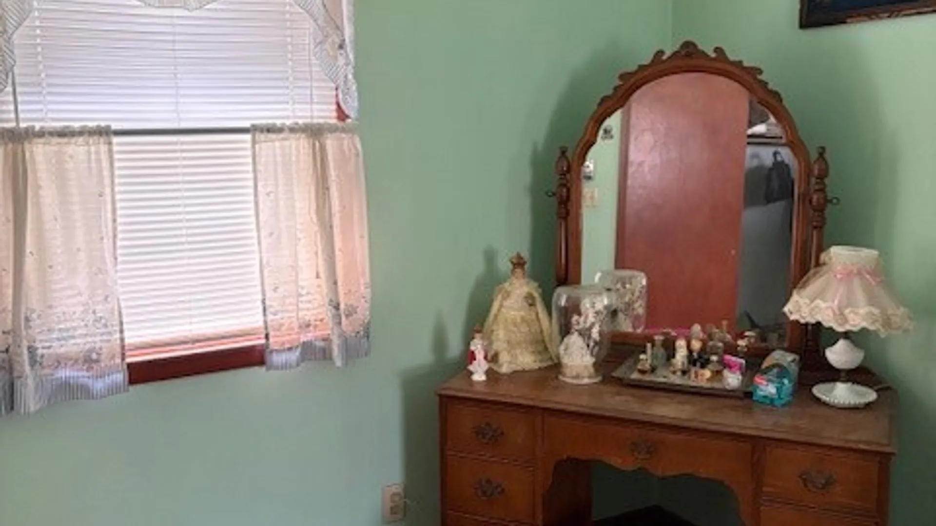 Property at 812 West Avenue, Shelby, NY 14103 17