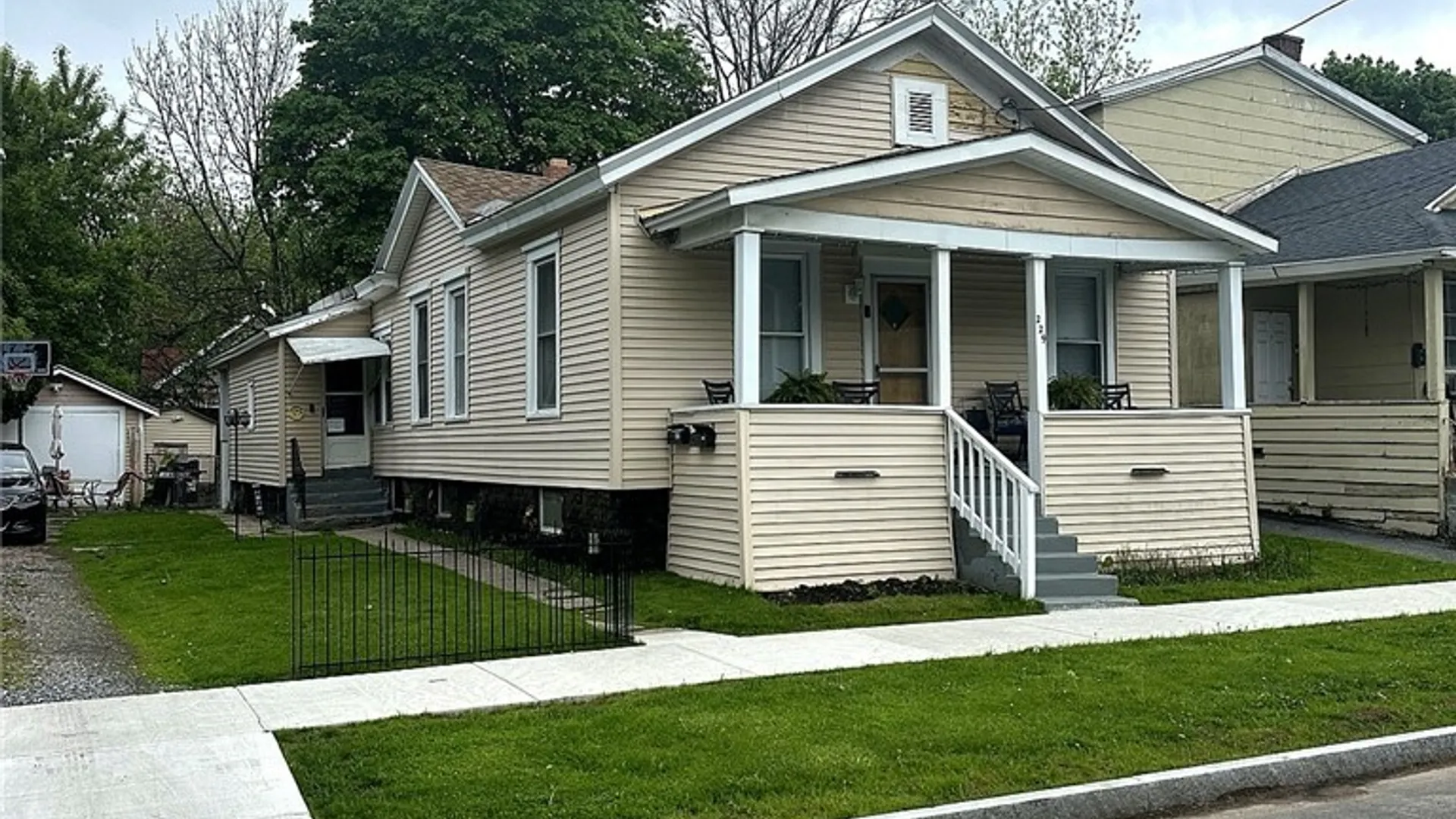 Property at 229 Hier Avenue, Syracuse, NY 13203 2