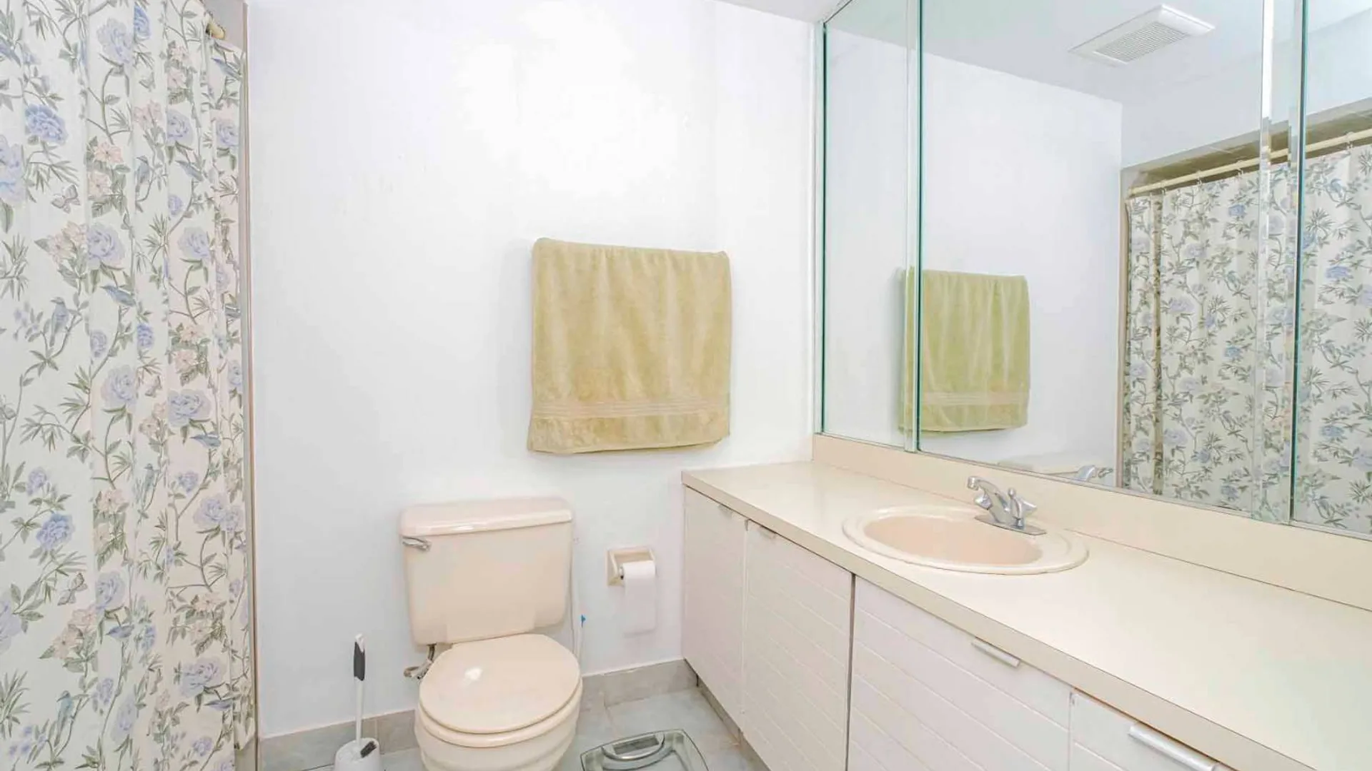 Property at 31 Stonegate dr, STATEN ISLAND, NY 10304 13