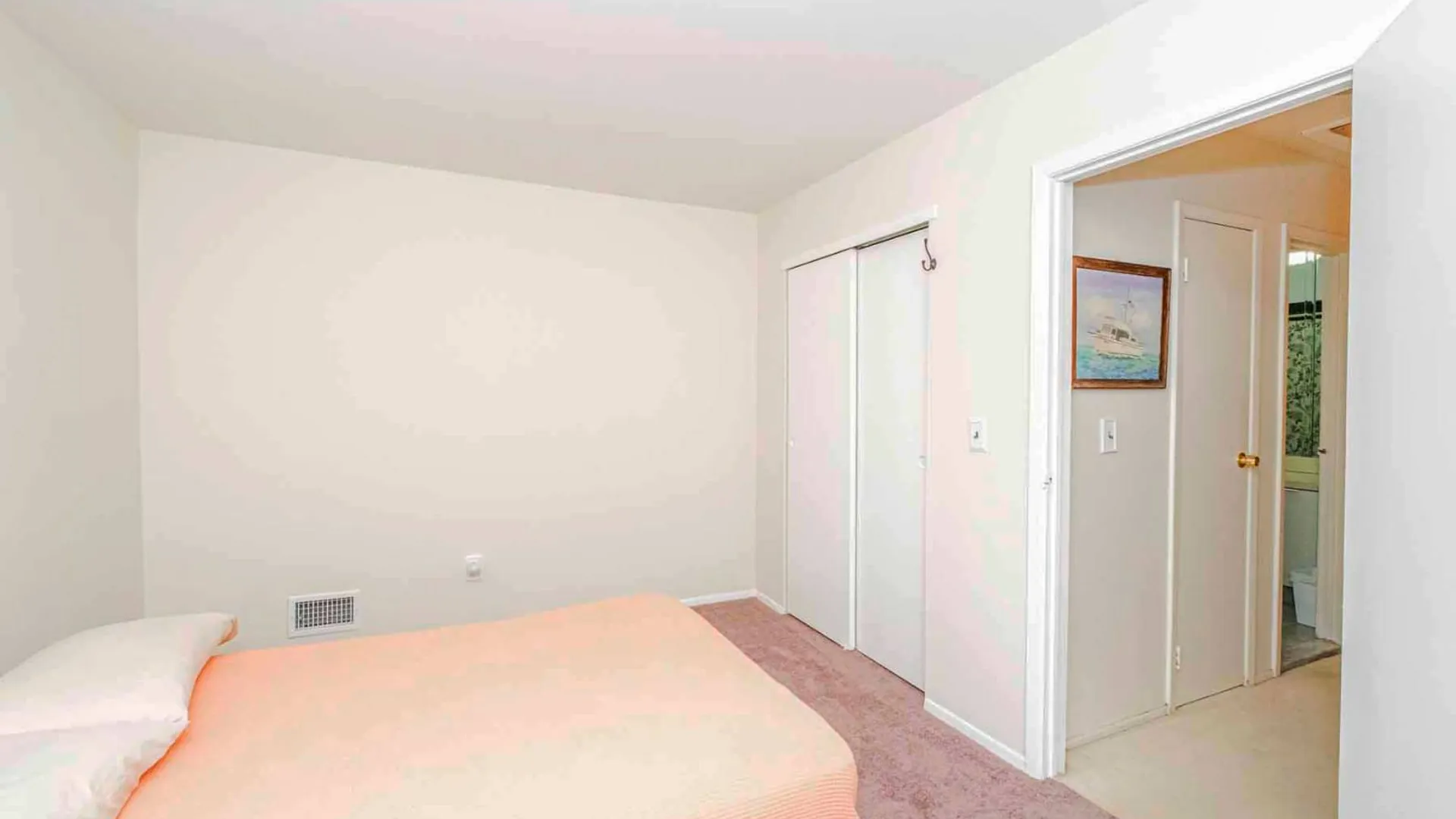 Property at 31 Stonegate dr, STATEN ISLAND, NY 10304 14