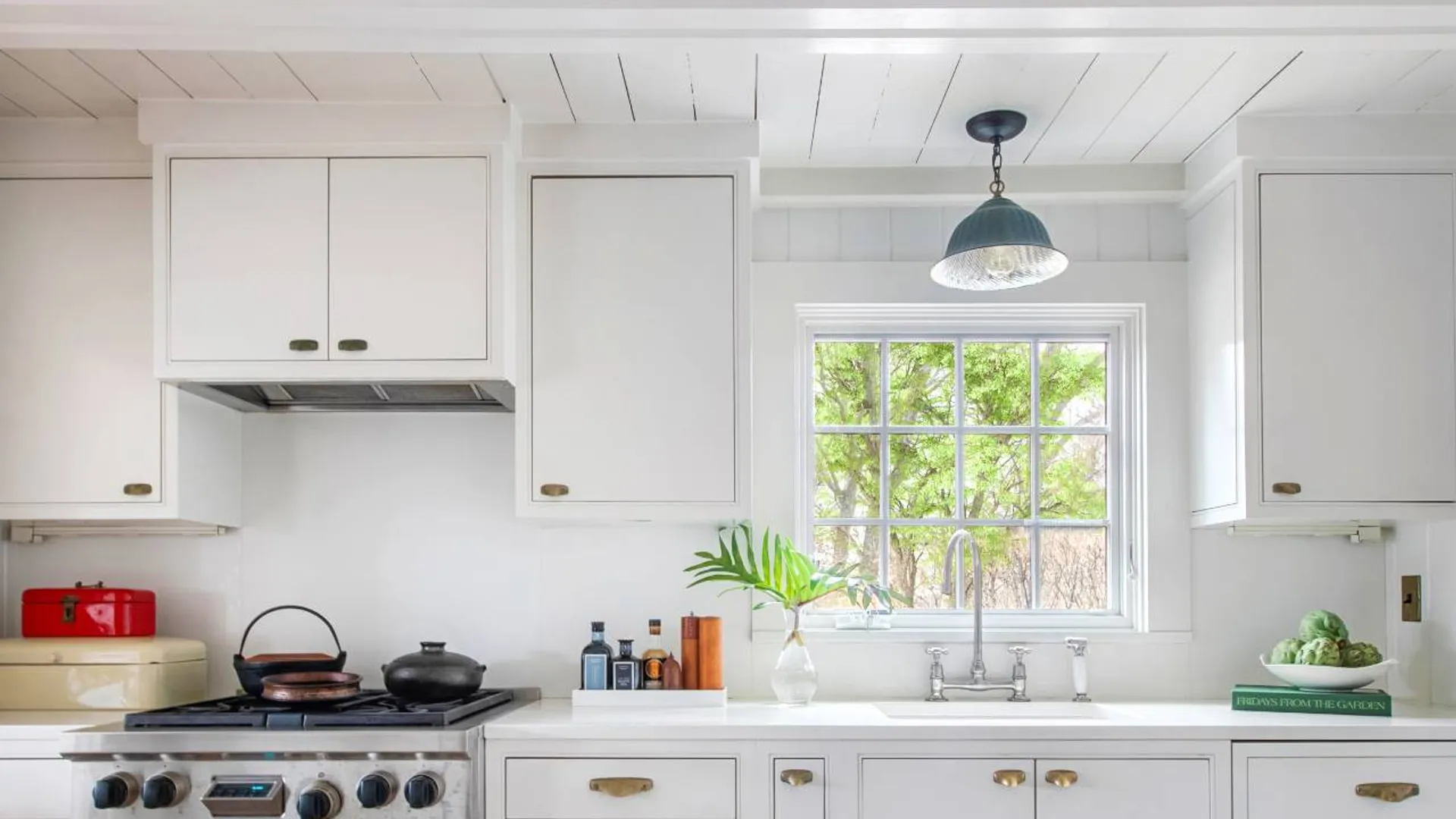 Property at 10 Bluff Point Lane, Sag Harbor, NY 11963 16