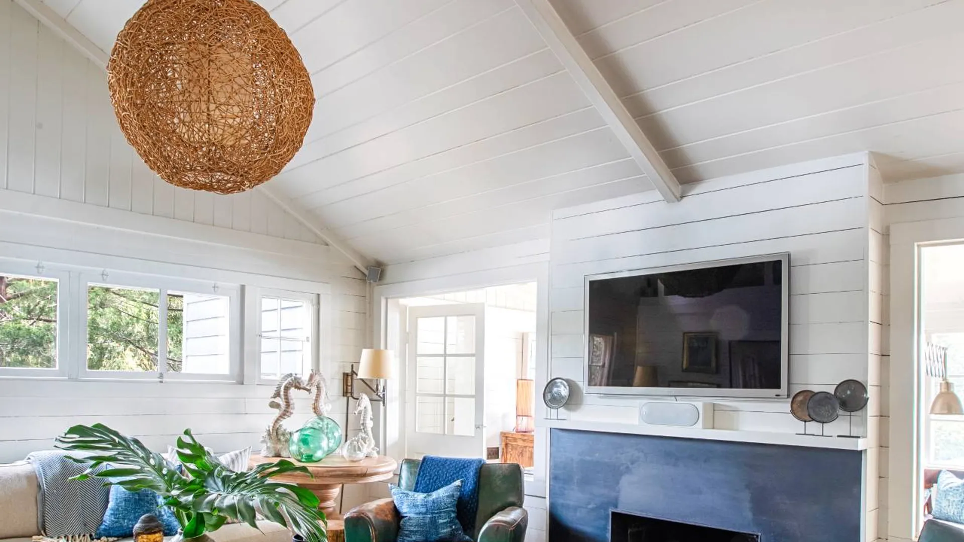 Property at 10 Bluff Point Lane, Sag Harbor, NY 11963 8
