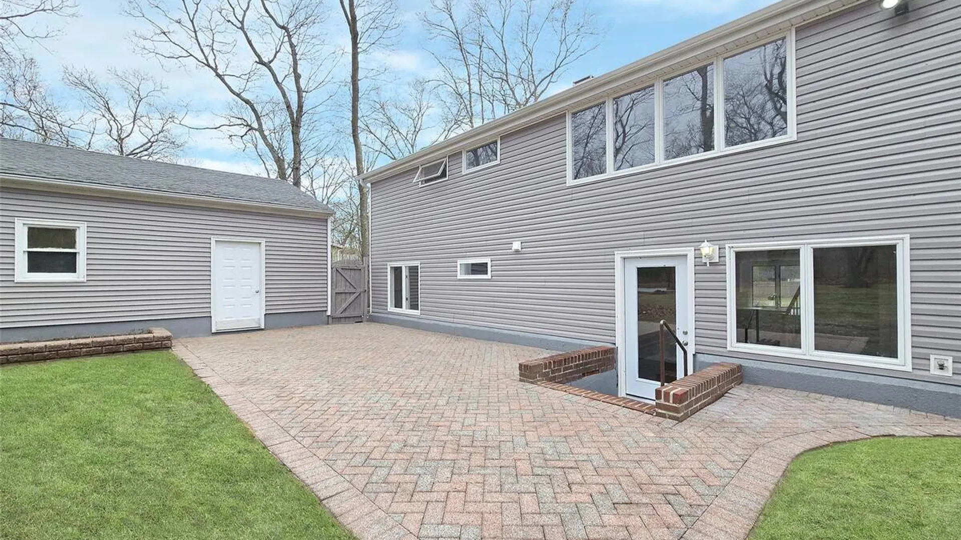 Property at 21 Possum Lane, East Setauket, NY 11733 26