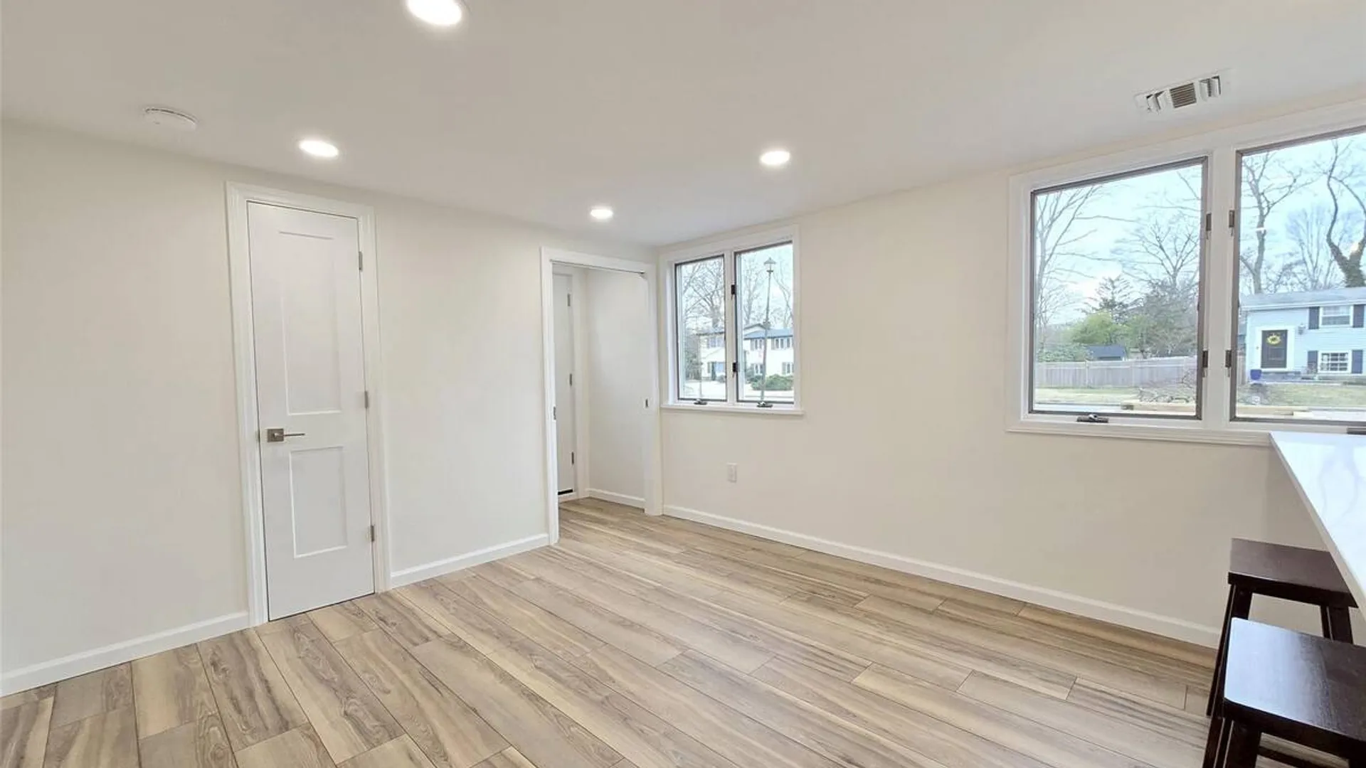 Property at 21 Possum Lane, East Setauket, NY 11733 5