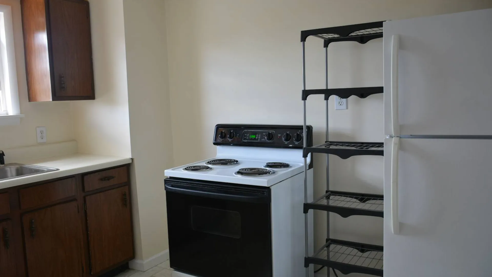 Property at 2 Western Avenue, Marlboro, NY 12542 3