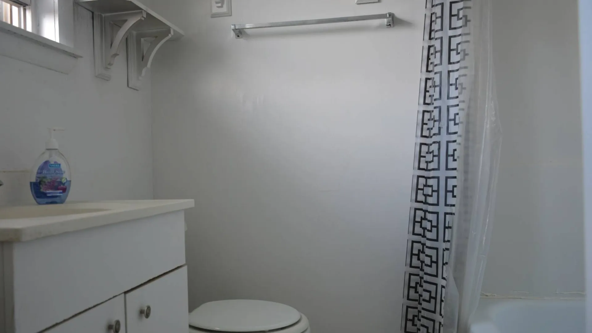 Property at 2 Western Avenue, Marlboro, NY 12542 8