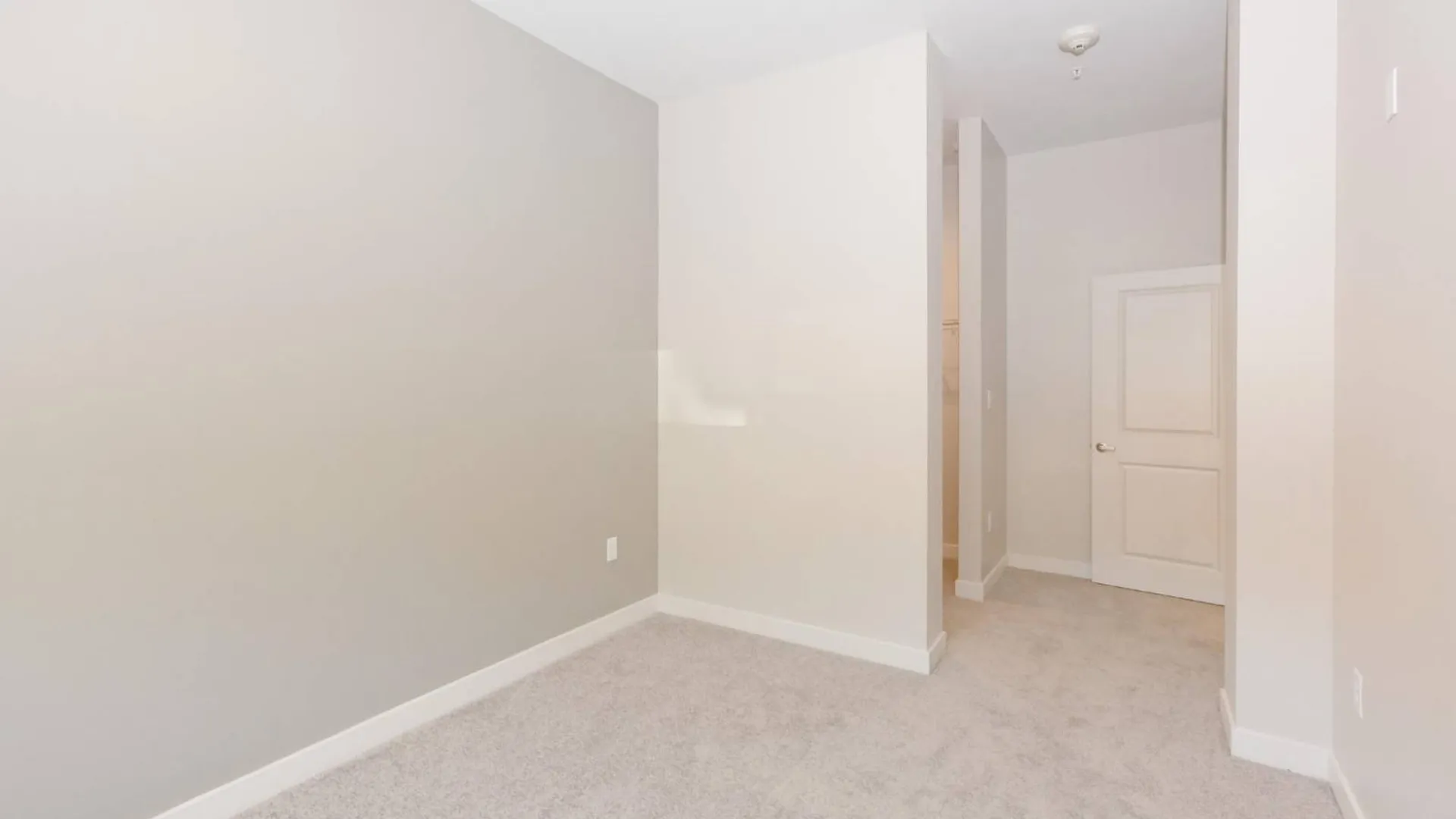 Property at 101 Nott Terrace, Schenectady, NY 12308 10