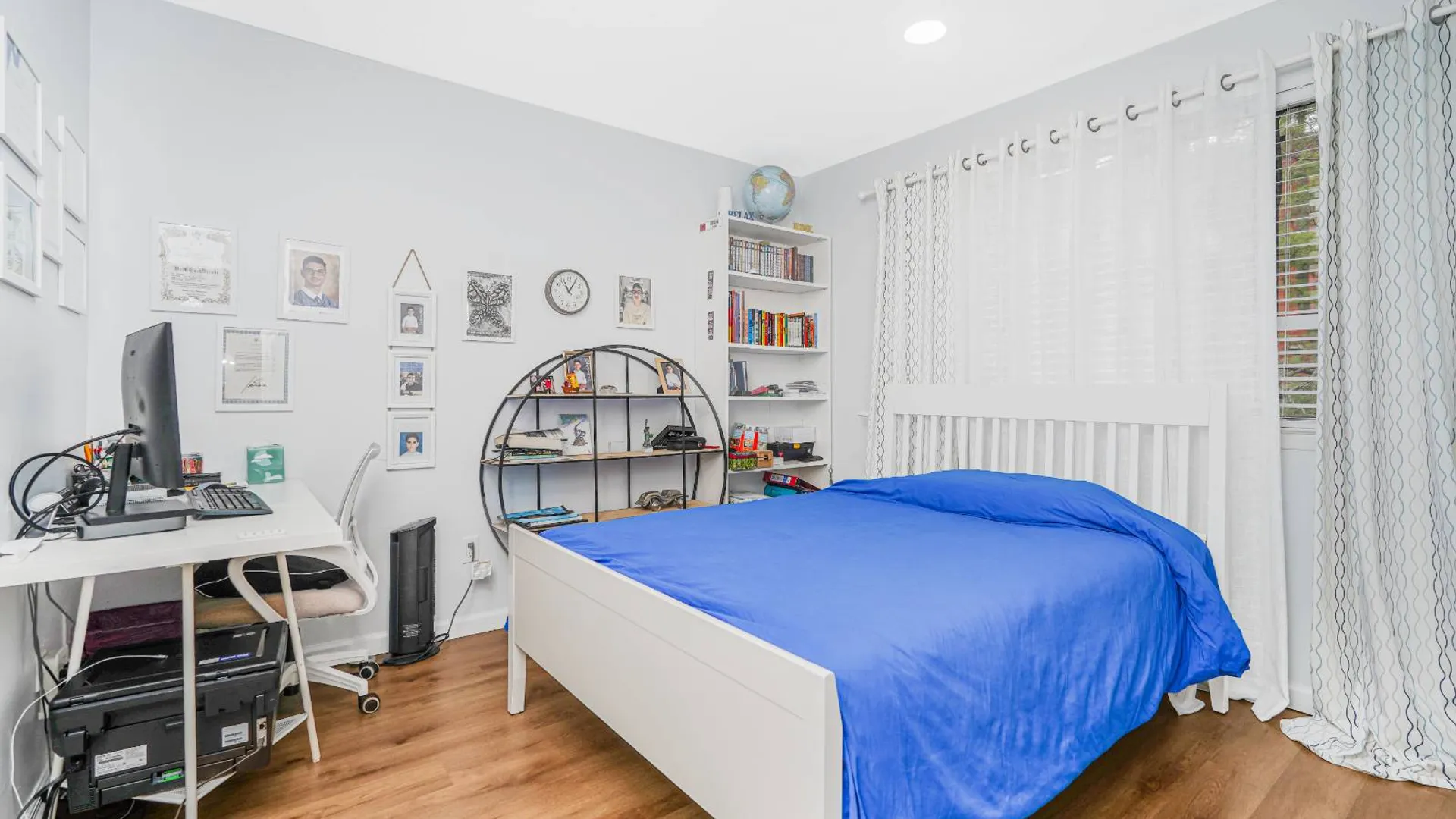 Property at 82 Belmar Dr W, Staten Island, NY 10314 21