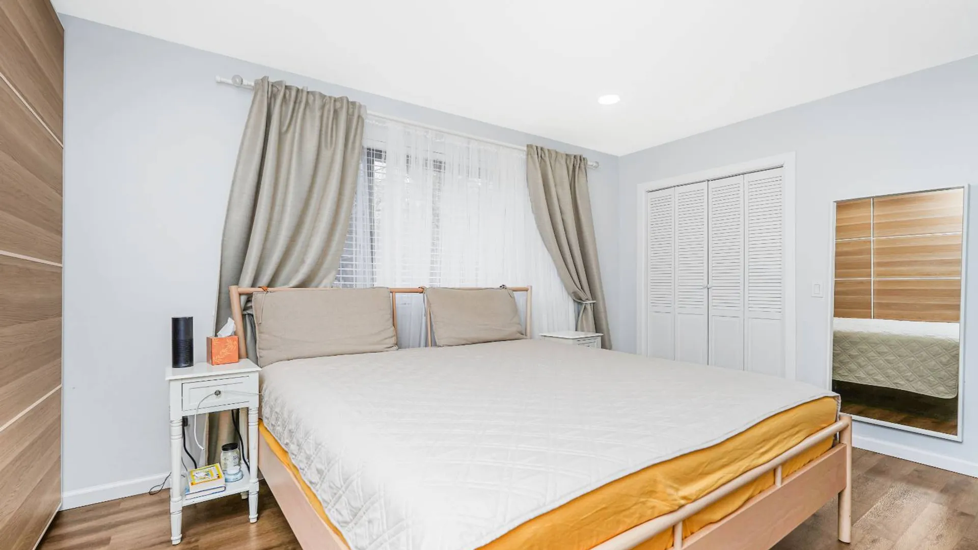 Property at 82 Belmar Dr W, Staten Island, NY 10314 26