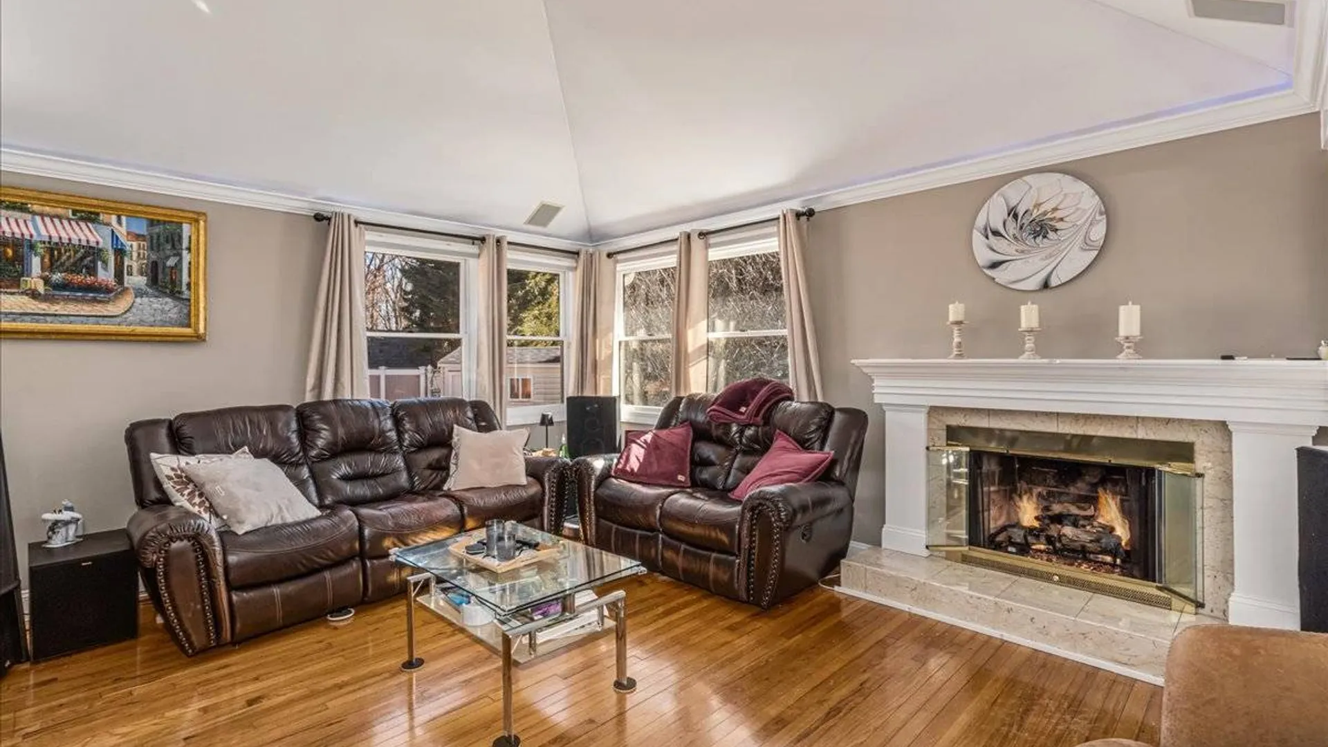 Property at 4 Andover Pl, Huntington, NY 11743 7