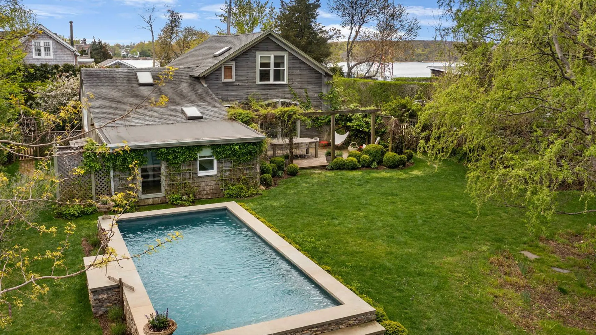 Property at 16 Redwood Road, Sag Harbor Village, NY 11963 39