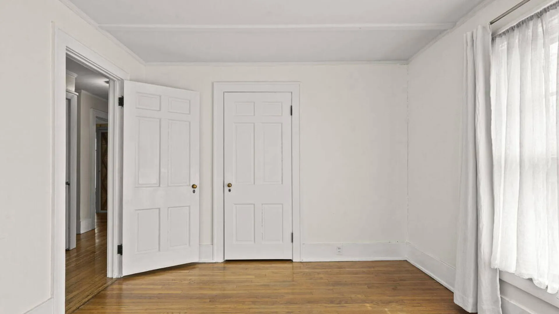 Property at 39 Fifth Avenue, Saratoga Springs, NY 12866 29