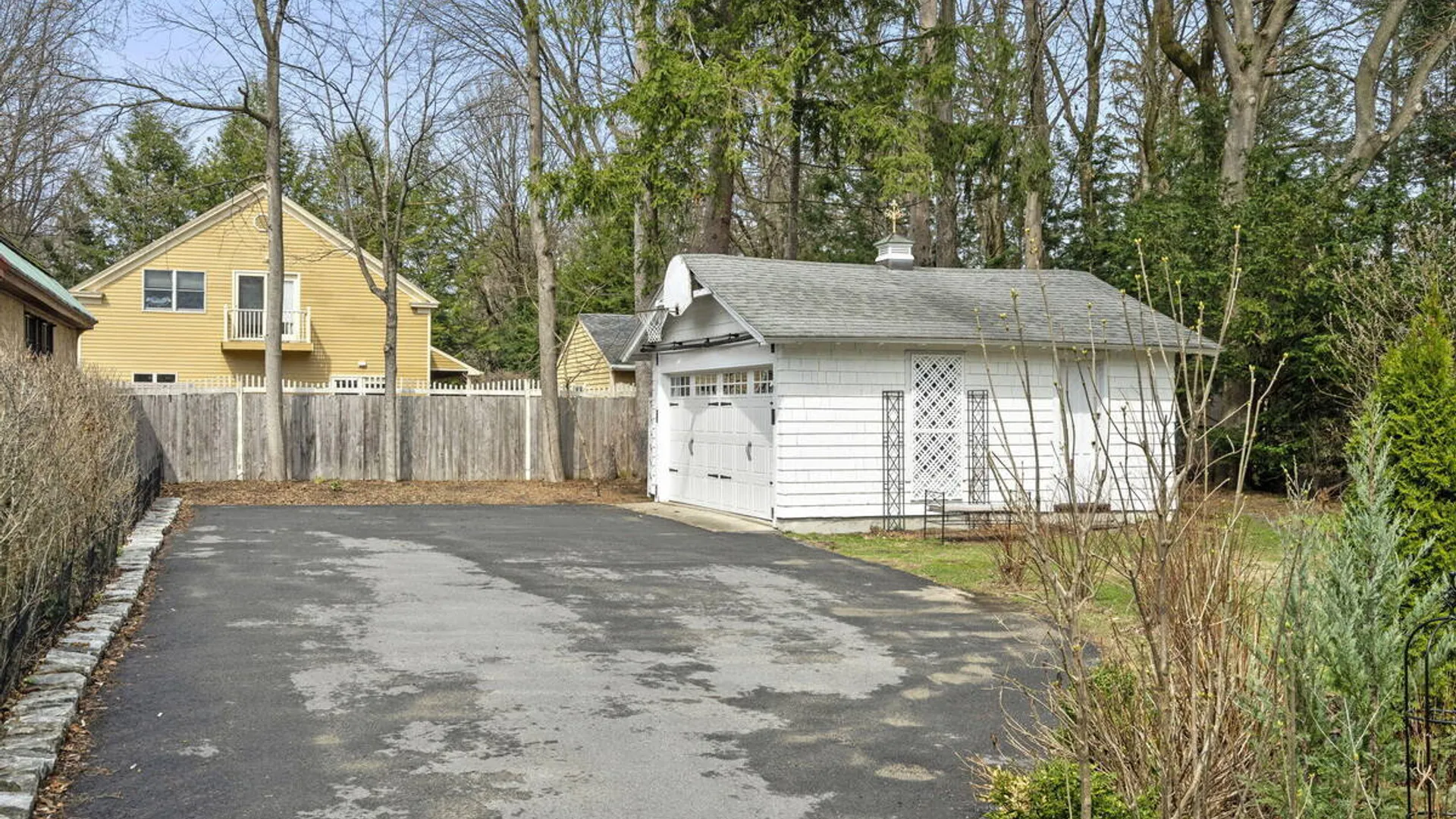 Property at 39 Fifth Avenue, Saratoga Springs, NY 12866 59