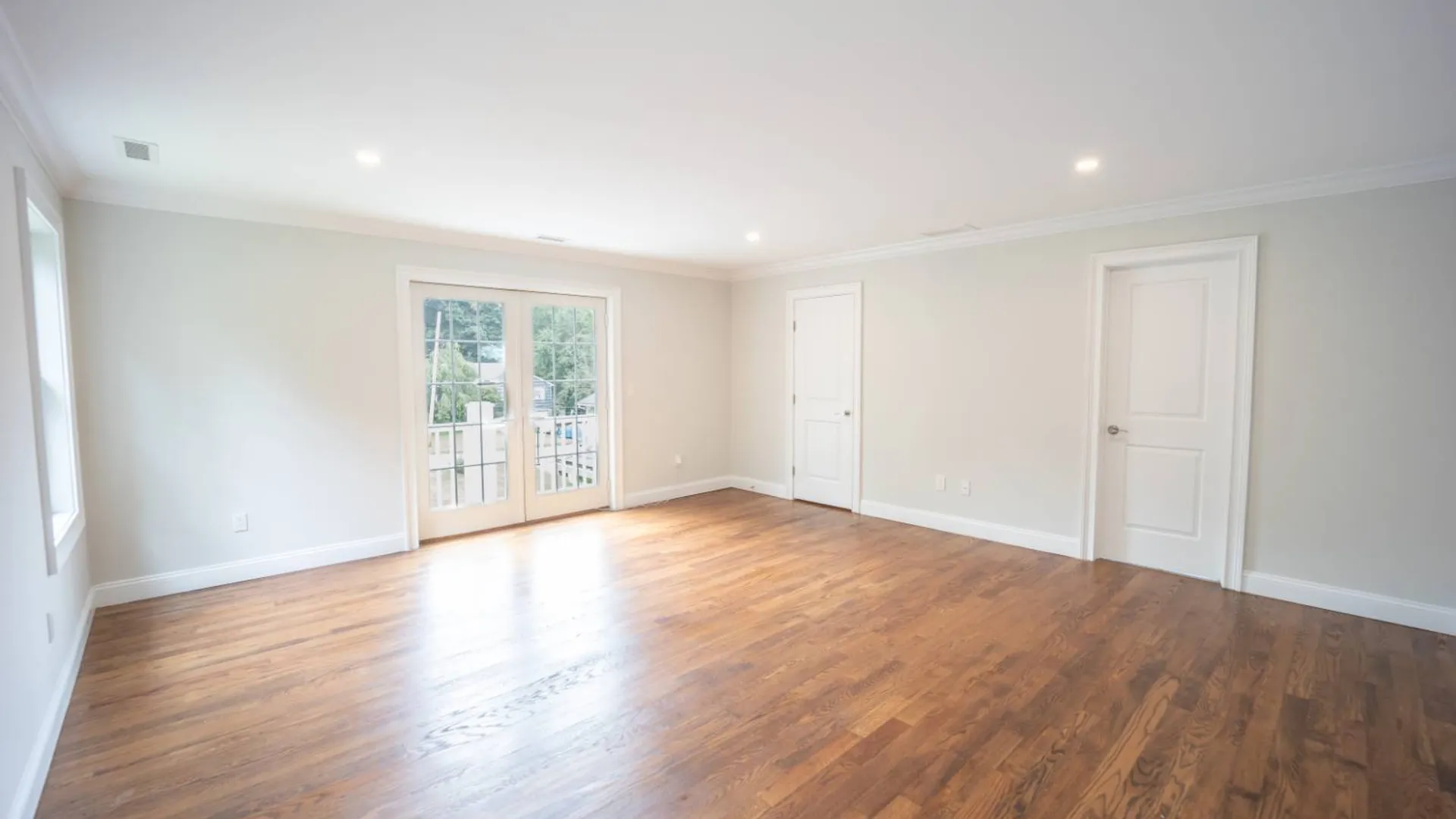 Property at 1 Kewanee Road, New Rochelle, NY 10804 25