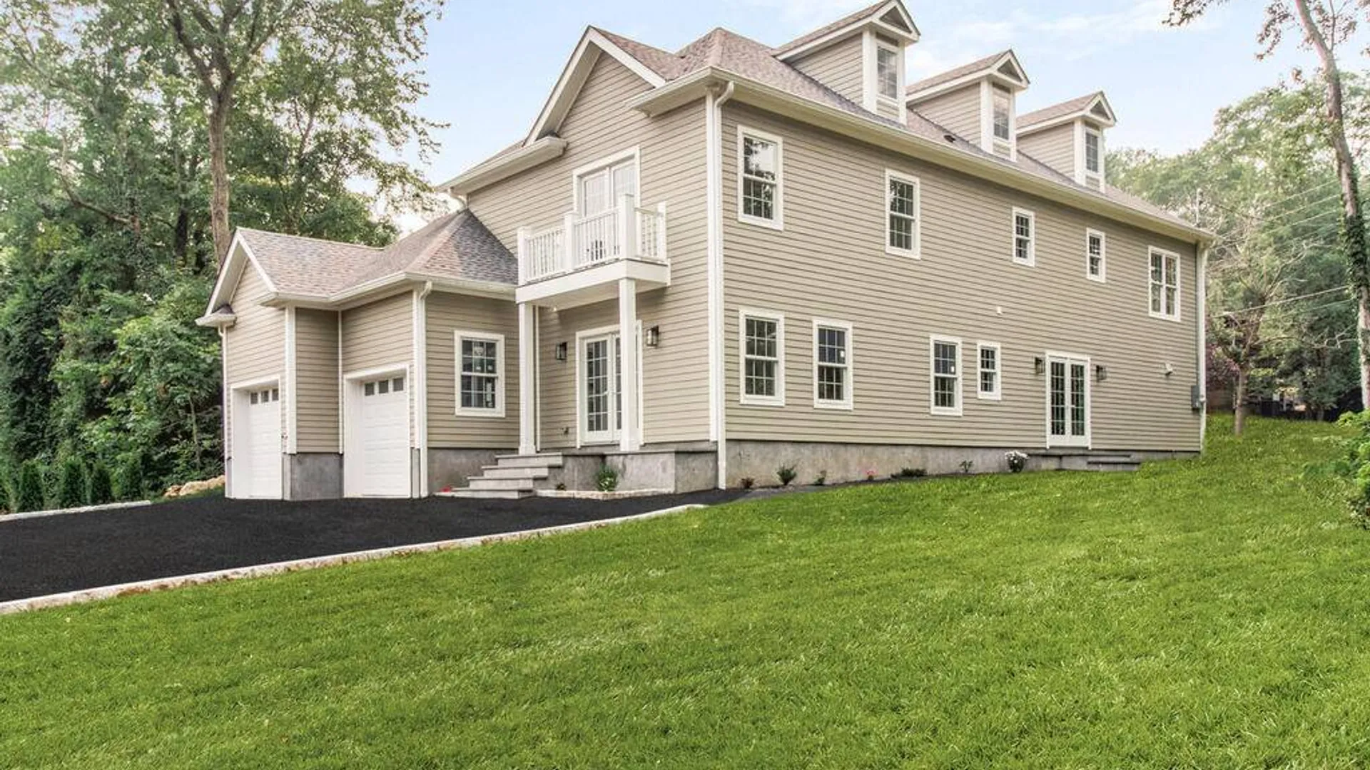 Property at 1 Kewanee Road, New Rochelle, NY 10804 60