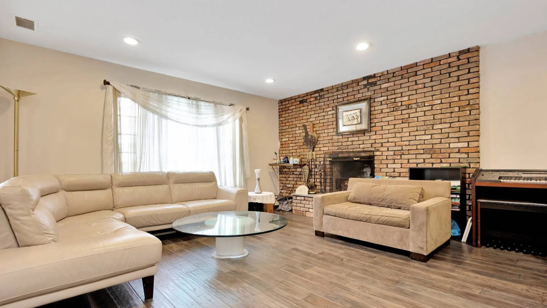 Property at 708 Park Lane, Cedarhurst, NY 11516 10