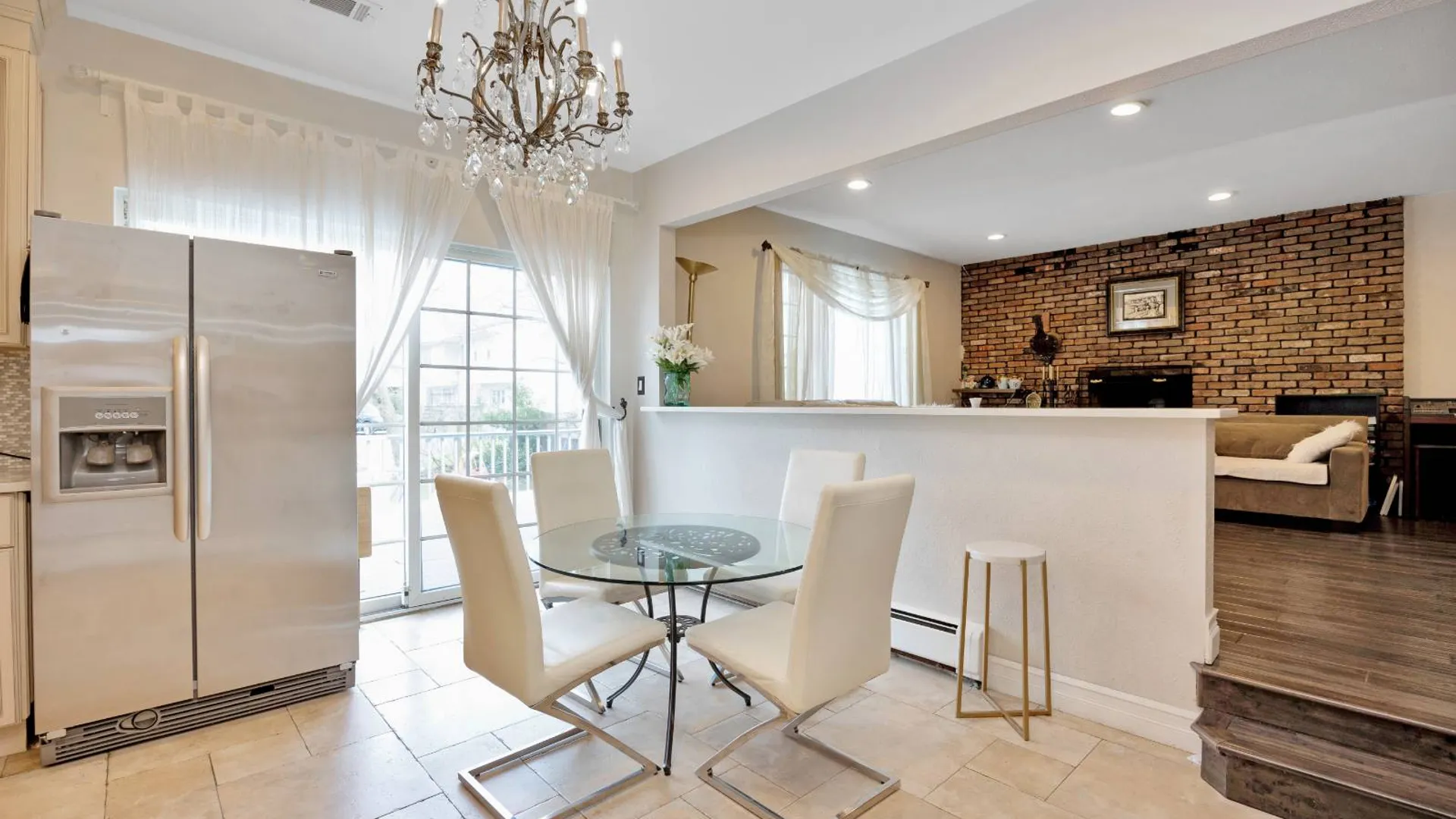 Property at 708 Park Lane, Cedarhurst, NY 11516 7