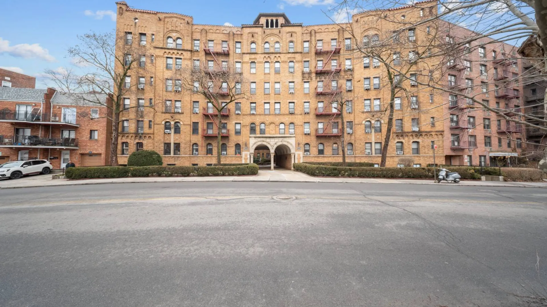 Property at 83-44 Lefferts Blvd, Kew Gardens, NY 11415 23