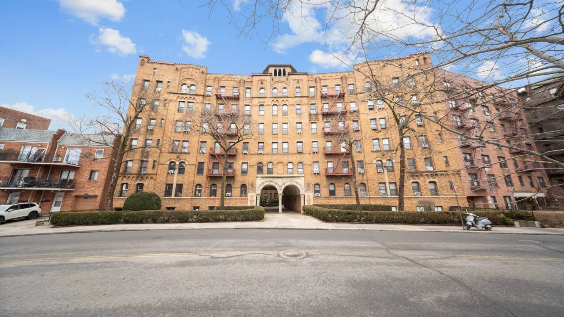 Property at 83-44 Lefferts Blvd, Kew Gardens, NY 11415 24