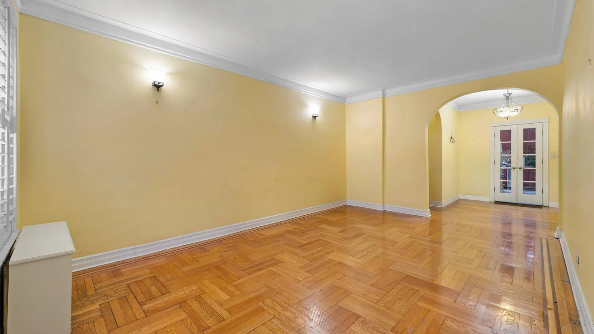 Property at 83-44 Lefferts Blvd, Kew Gardens, NY 11415 3