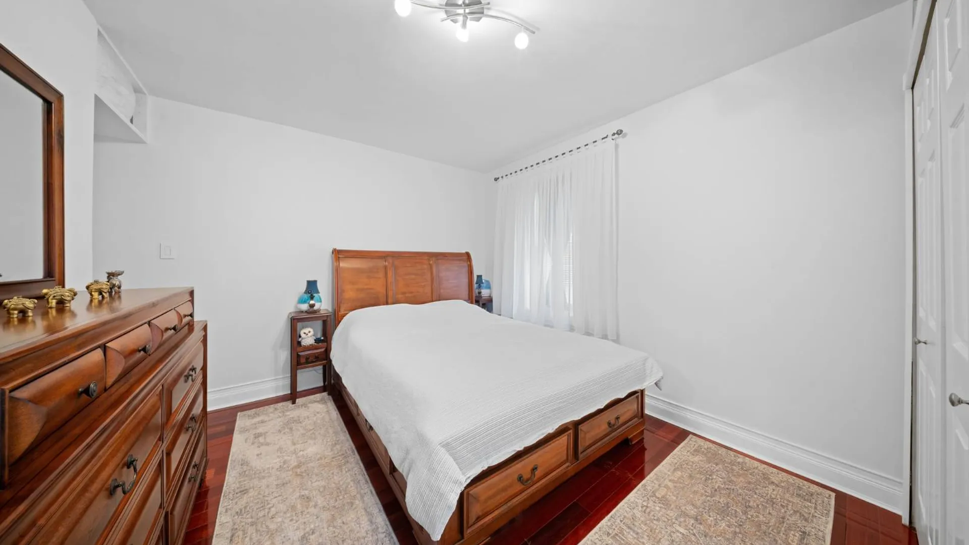 Property at 10807 65th Rd, Forest Hills, NY 11375 18
