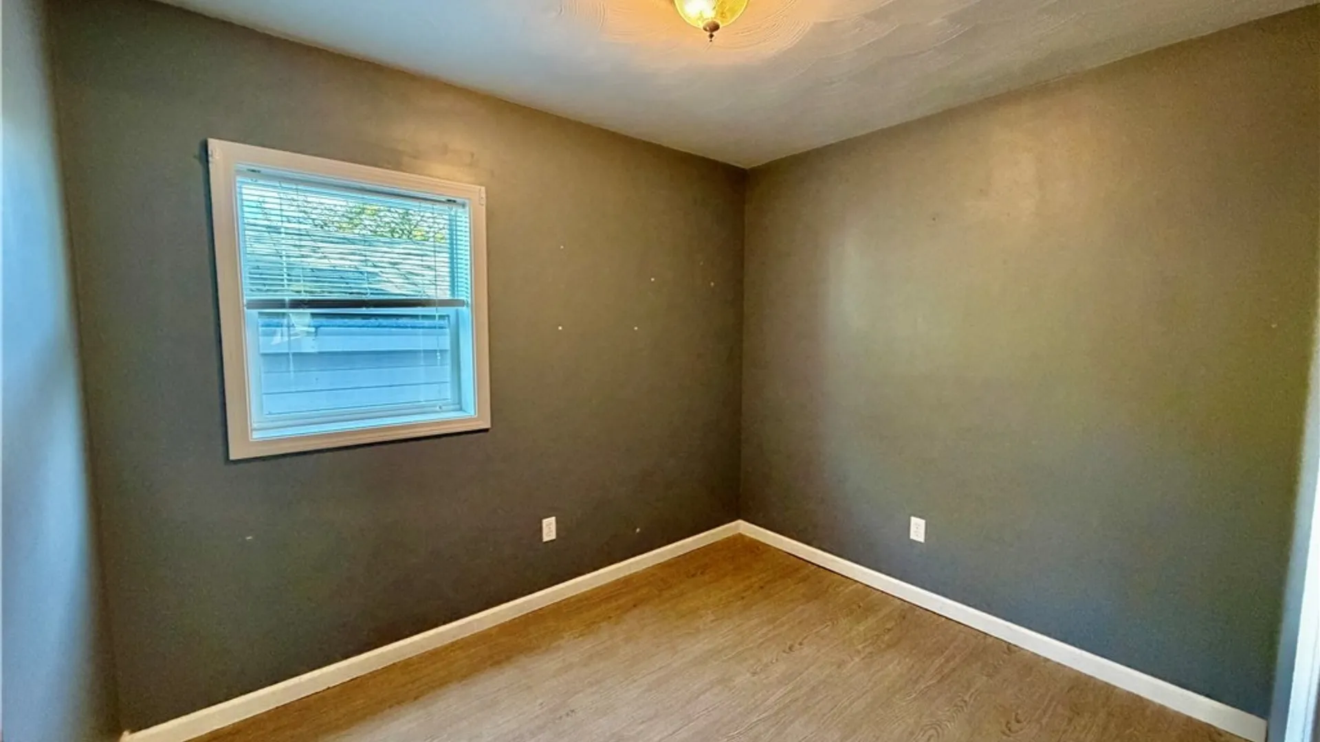 Property at 281 8th Street, Oswego, NY 13126 14